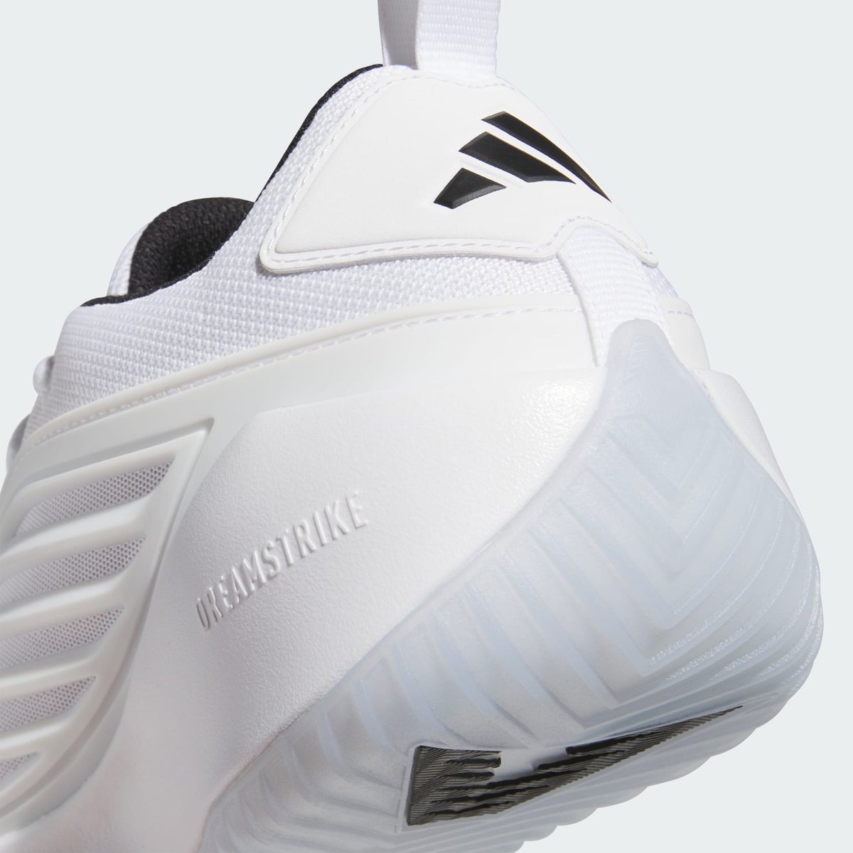 Chaussure Believe That 1 Chaussure Believe That 1 cloud white / core black / cloud white, adidas Performance