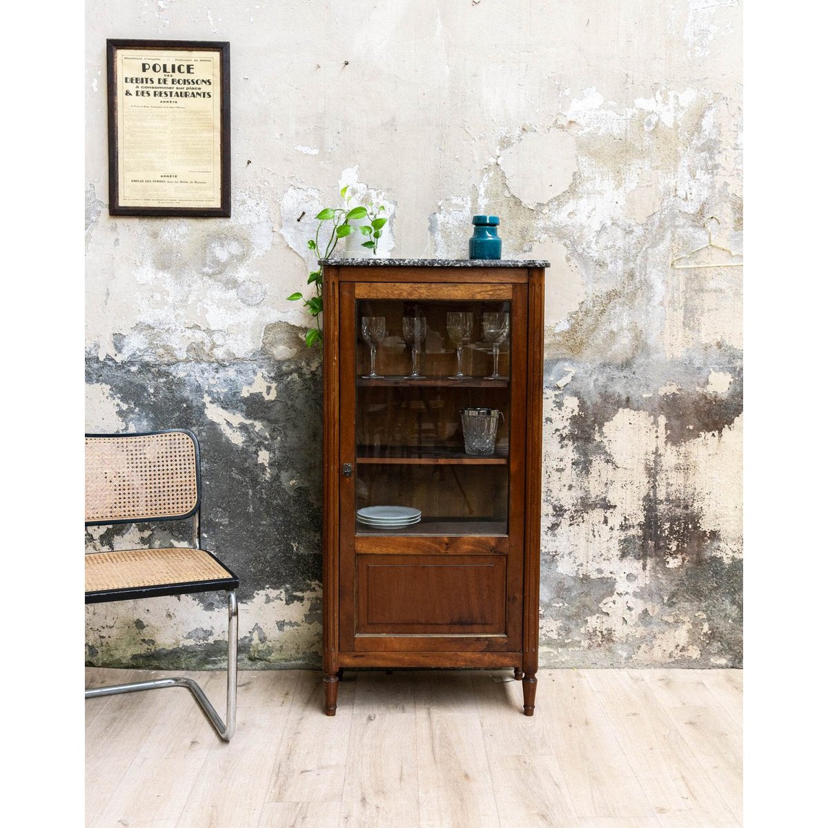 Vitrine en marbre Victoria N°1255 - Bon état bois foncé, DEBONGOUT