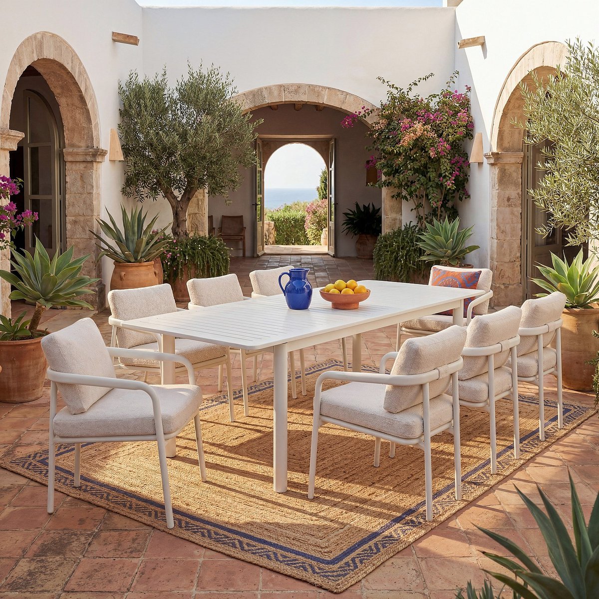 Lot de 2 chaises de jardin en tissu texturé déperlant et aluminium blanc NAZARE beige, HABITAT