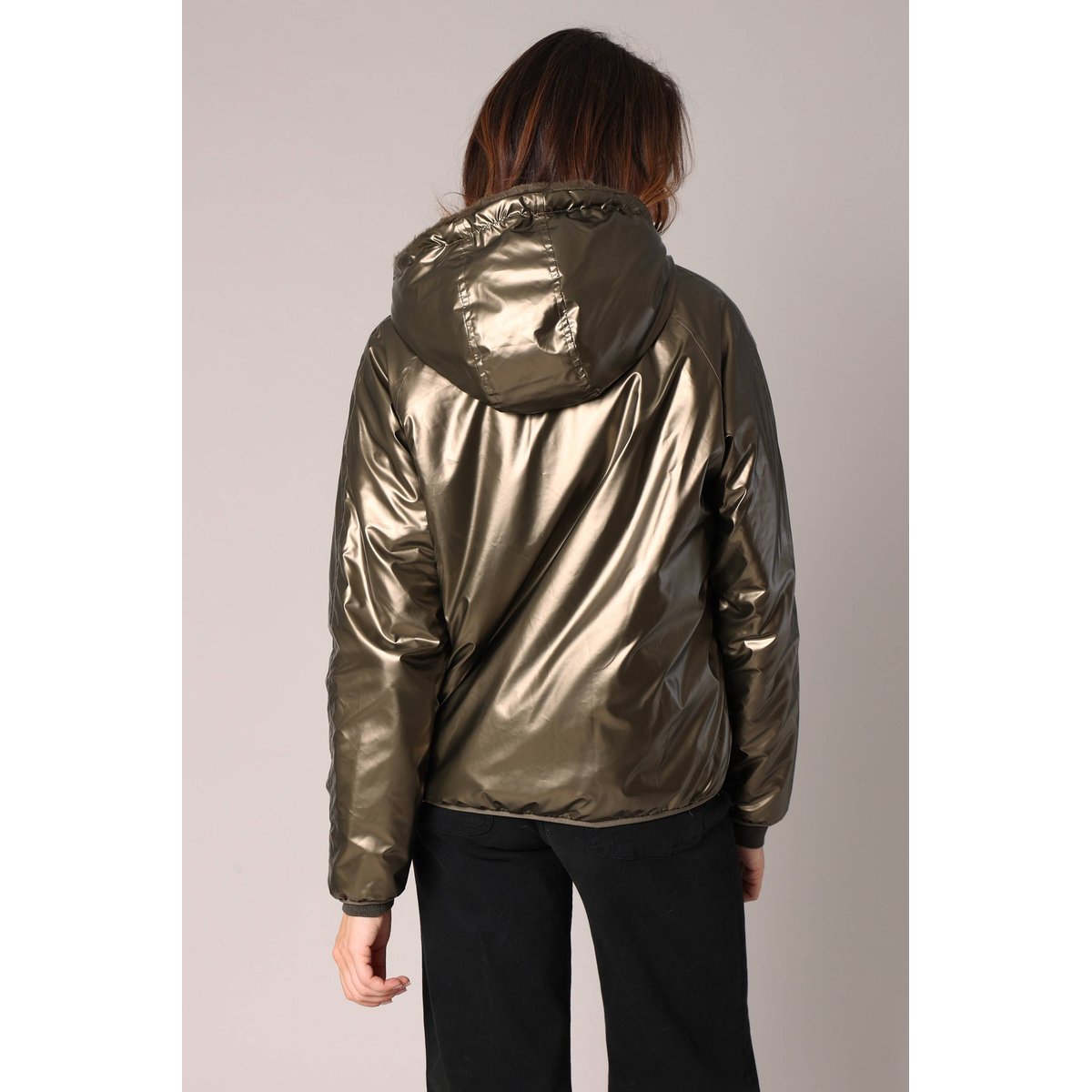 Veste réversible en métal et imitation fourrure
ISSIA khaki, DEELUXE