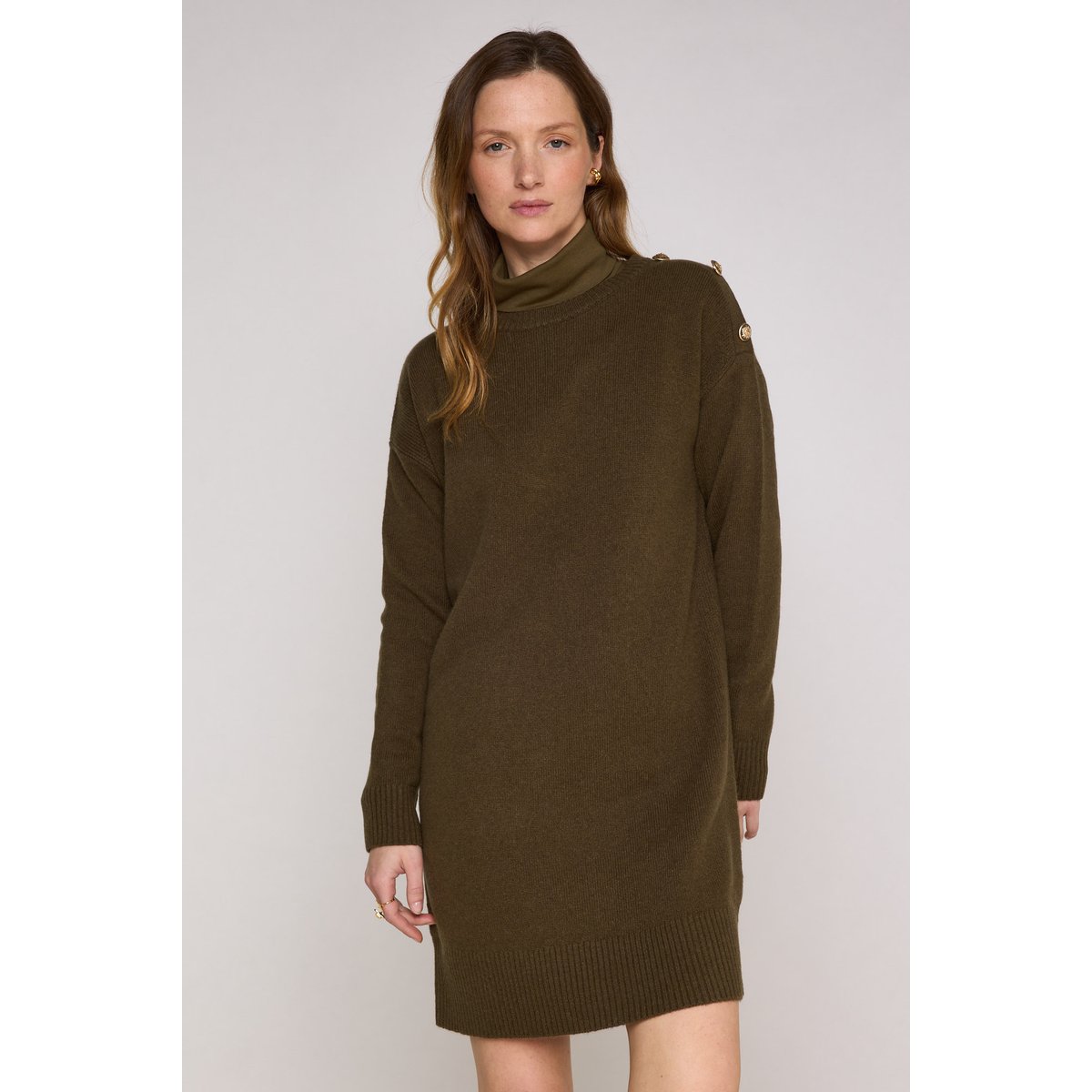 Robe pull en 100% laine LINA kaki, Maison 123