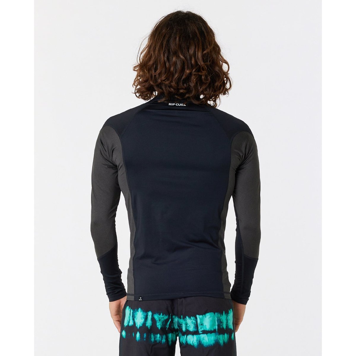 T-shirt protection UV à manches longues WAVES UPF Perf noir, RIP CURL