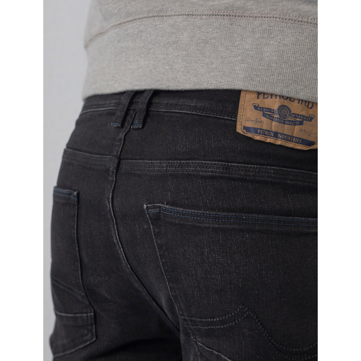 Jean tapered Russel noir lavé, PETROL INDUSTRIES