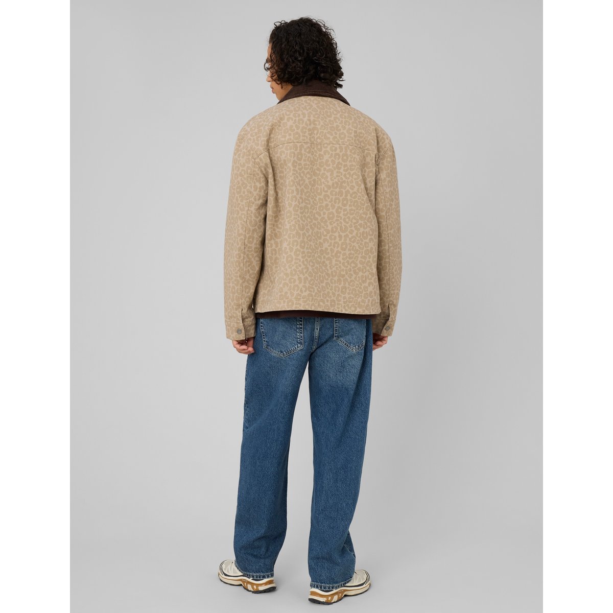 Veste zippée imprimée marron, BZB