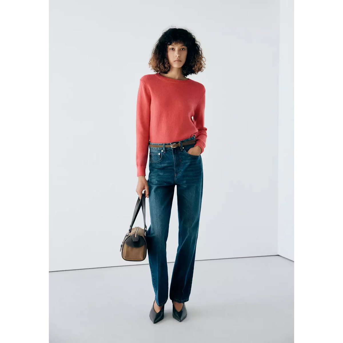 Pull en maille à col rond corail, MANGO