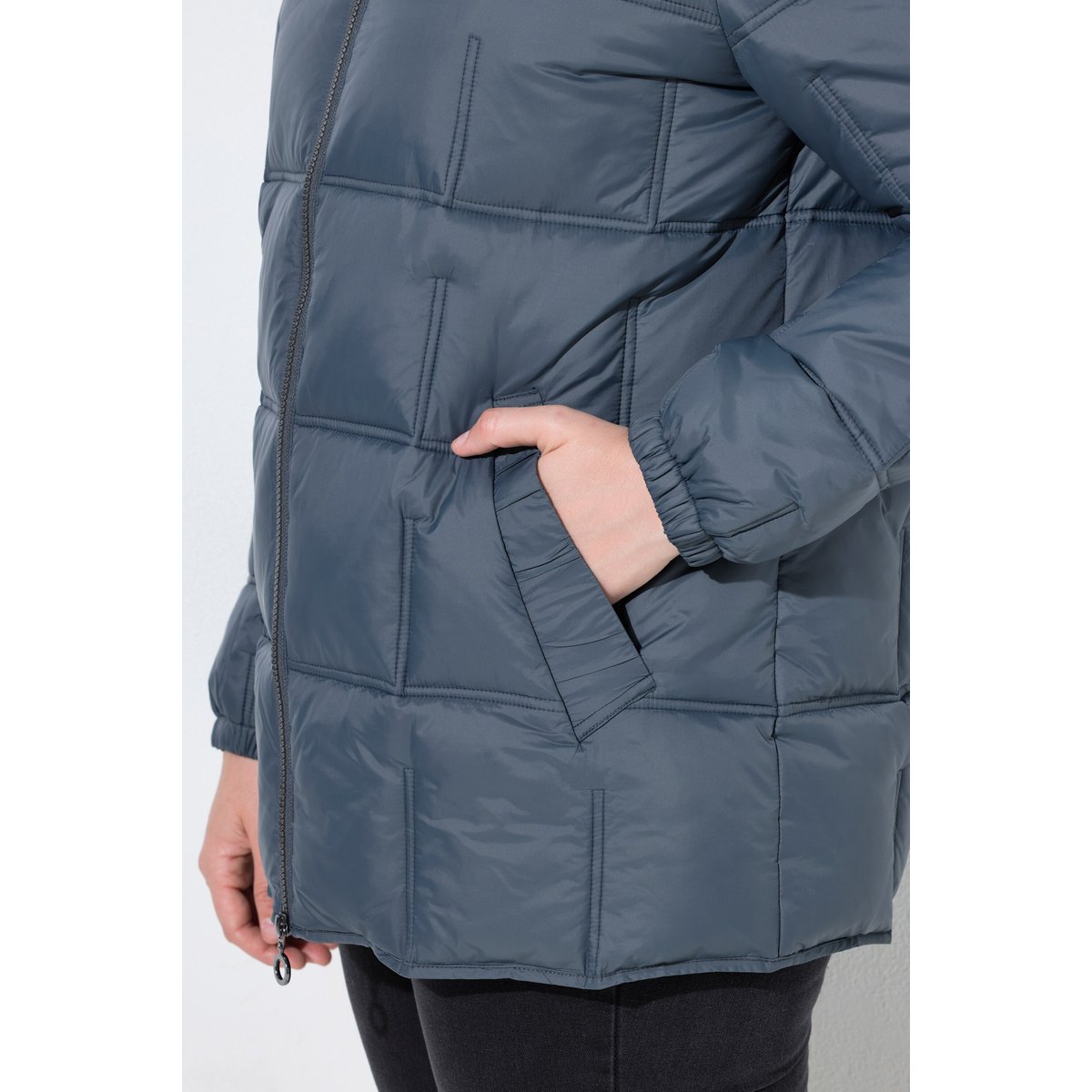 Veste matelassée HYPRAR, col montant côtelé gris foncé, ULLA POPKEN