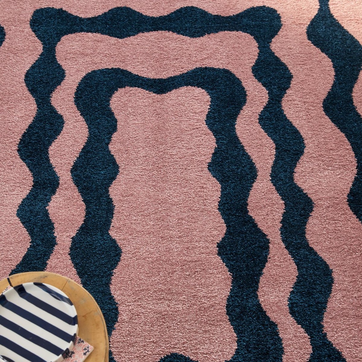 Tapis de salon rétro année 70 GROOVY bleu, NAZAR RUGS