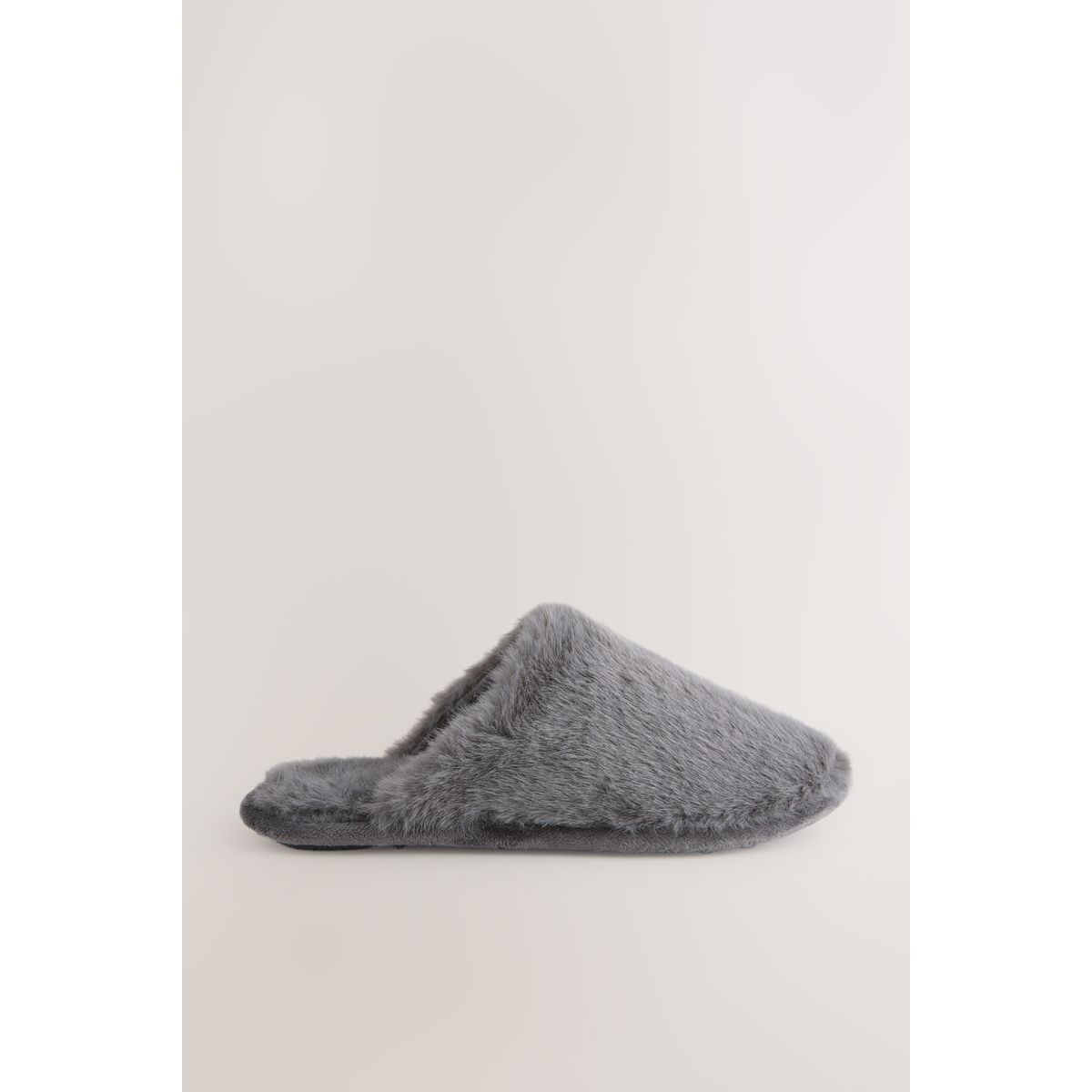 Chaussons style mules gris, NEXT