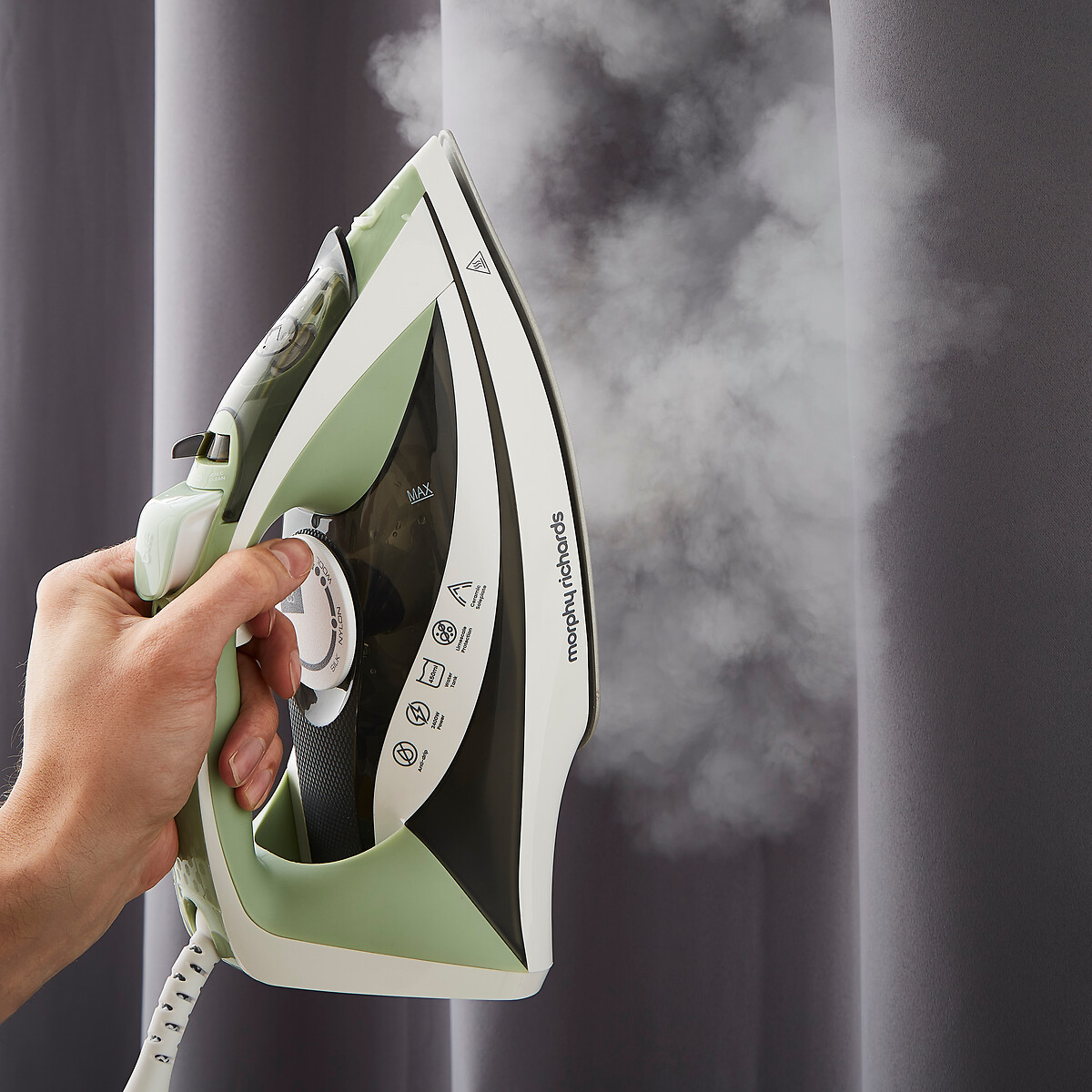 2400W Steam Iron - 302010 green, MORPHY RICHARDS