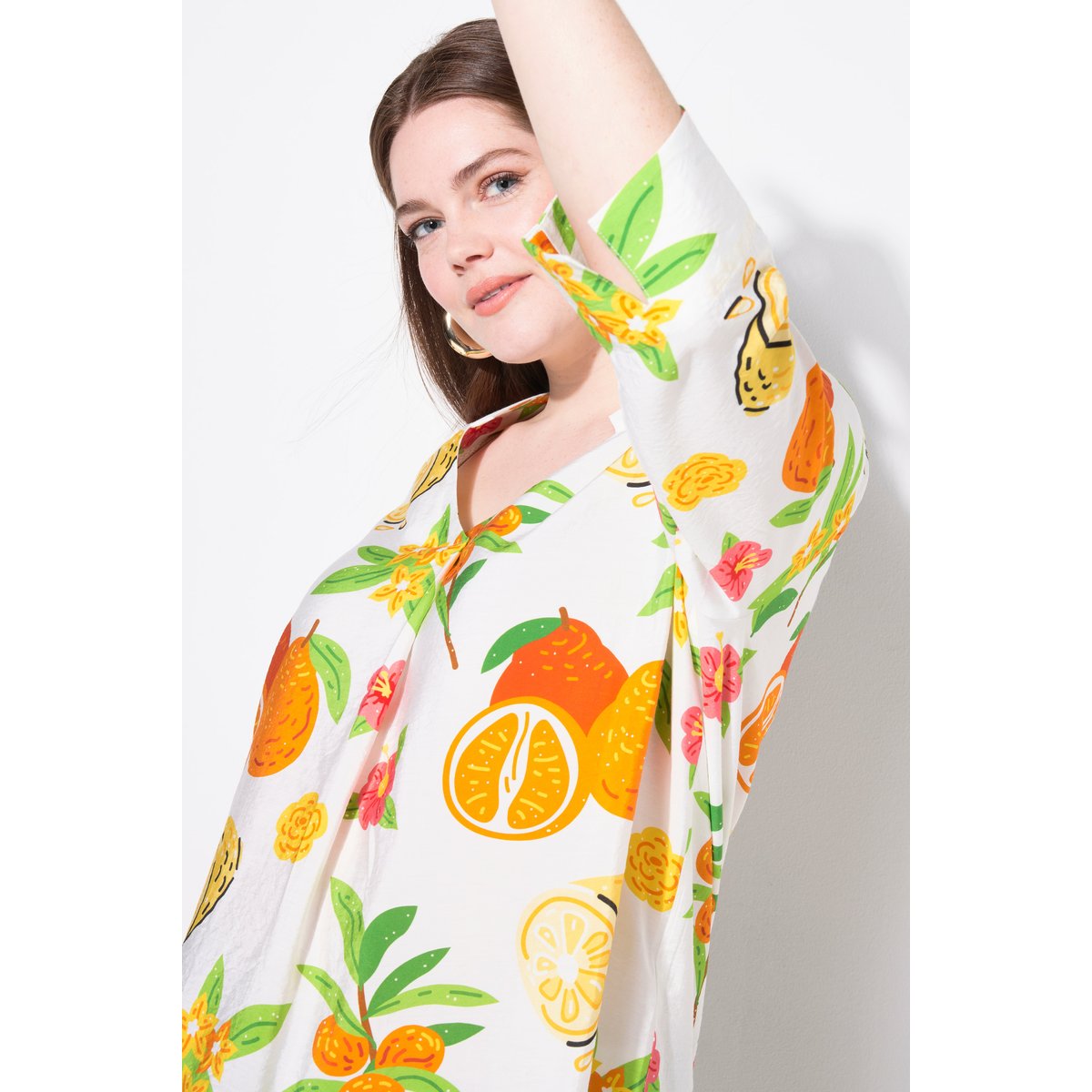 Tunique, motif fruits. Col montant blanc neige, ULLA POPKEN