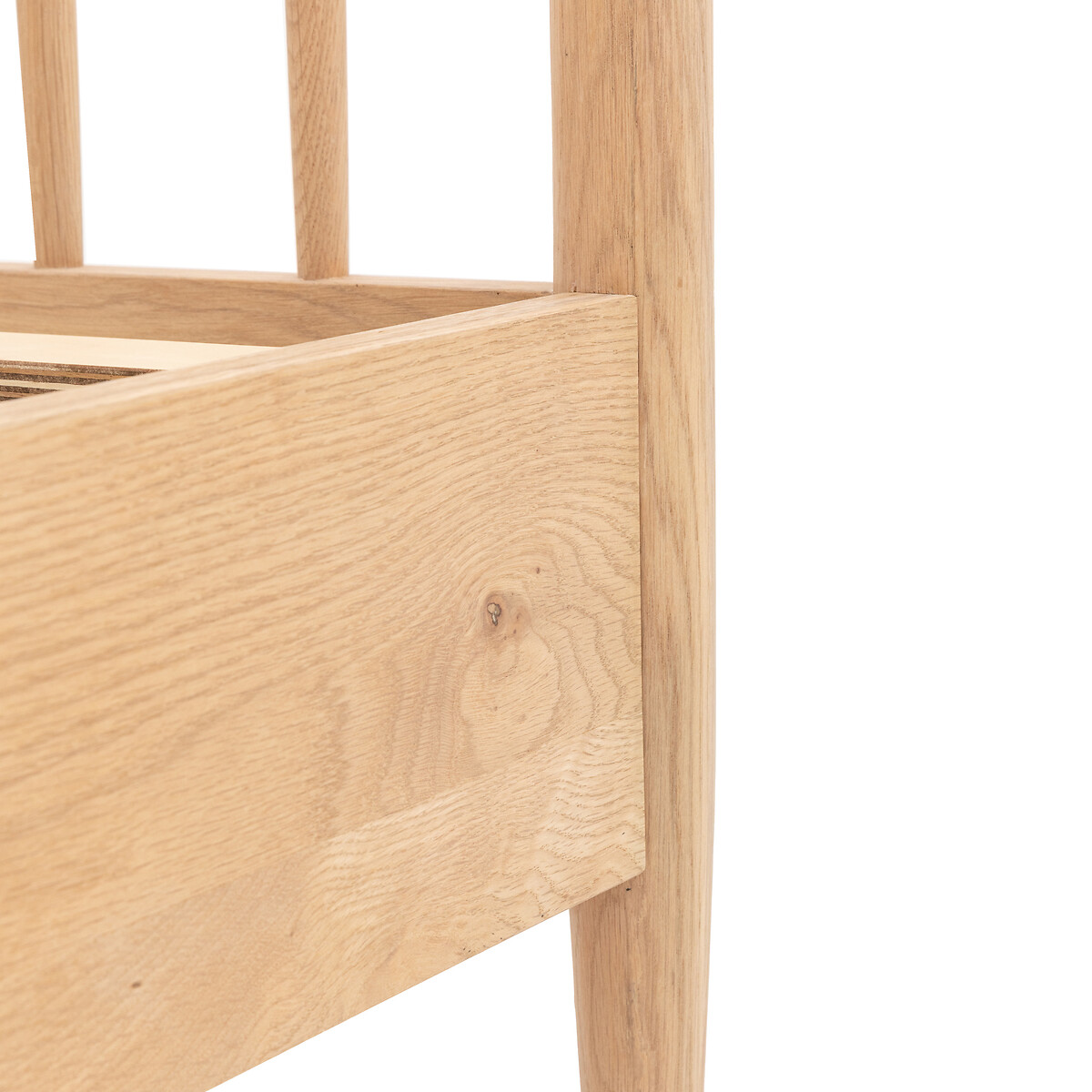 Hale Mid-Century Oak Spindle Bed oak, ÉDITÉ