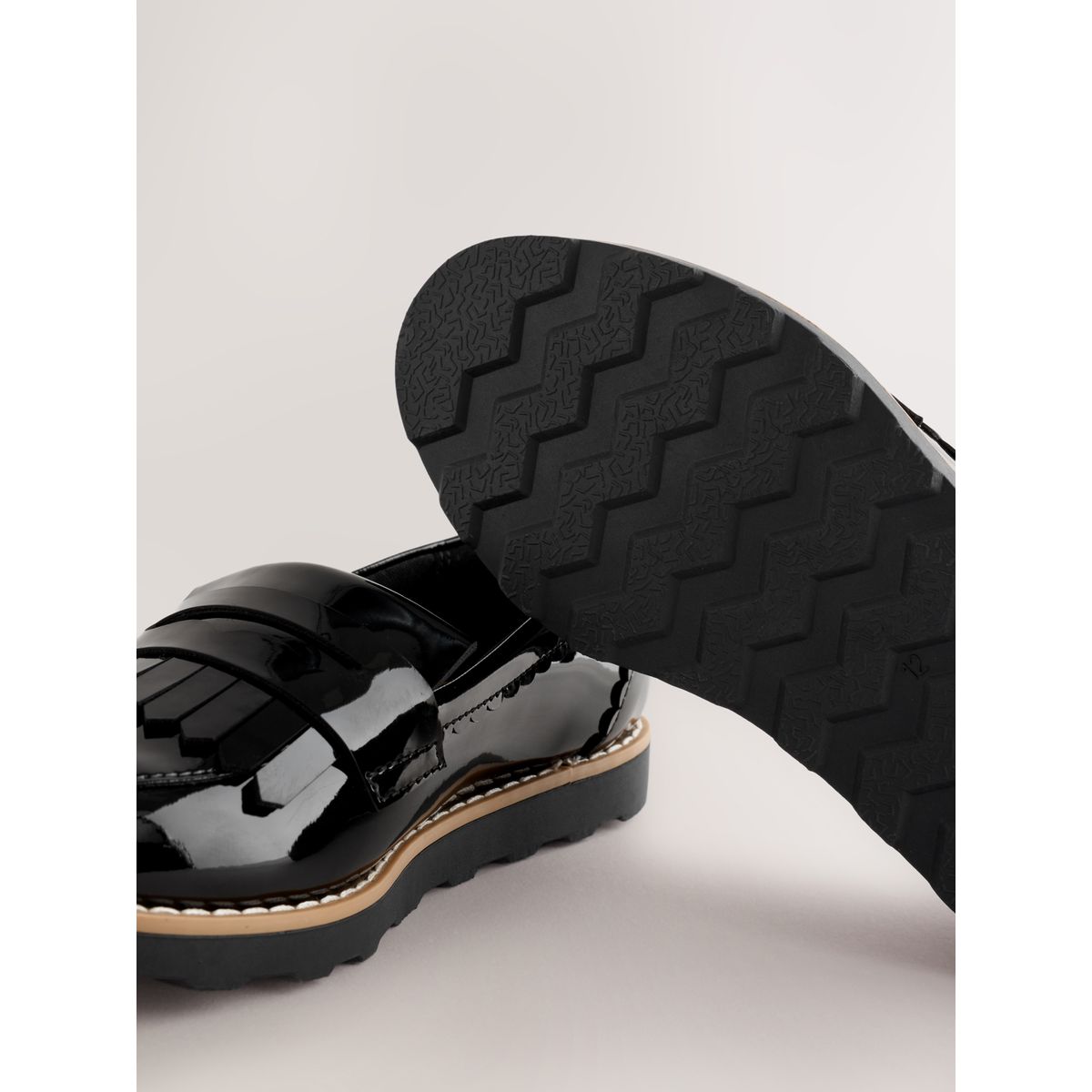 Mocassins d’école à franges noir, NEXT
