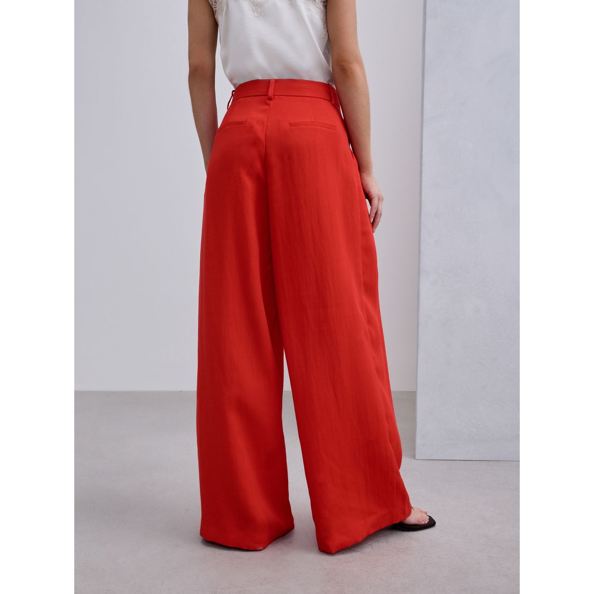 Pantalon palazzo effet froissé rouge, NEXT