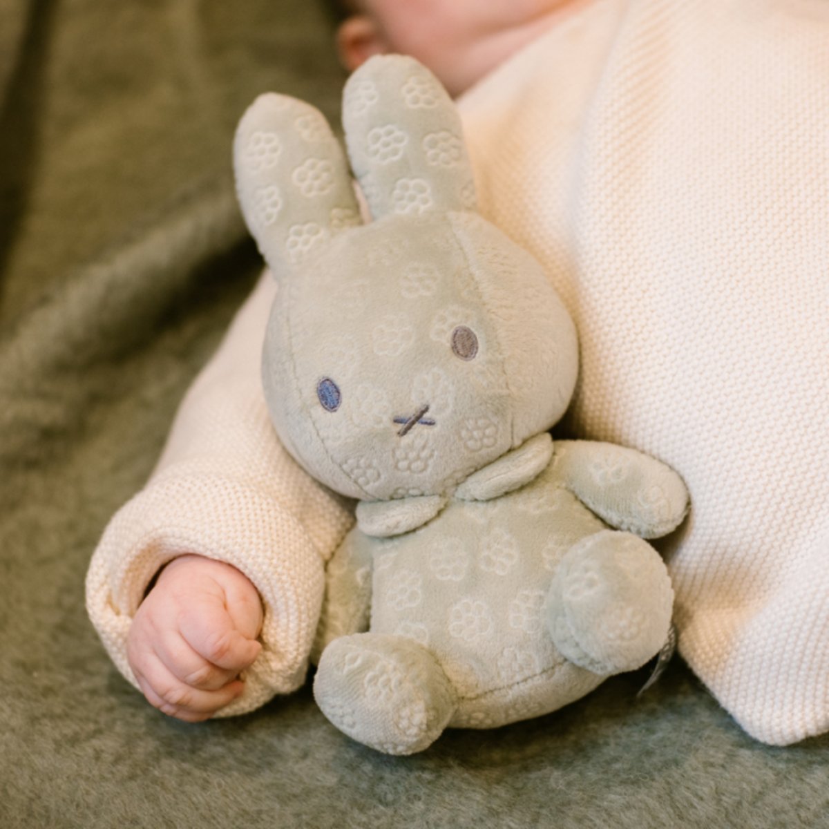 Peluche Miffy - Flower Vert- 20 cm vert, PIOUPIOU ET MERVEILLES