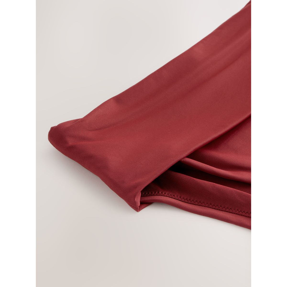 Culotte échancrée taille haute à haut roulé vin de baies, NEXT
