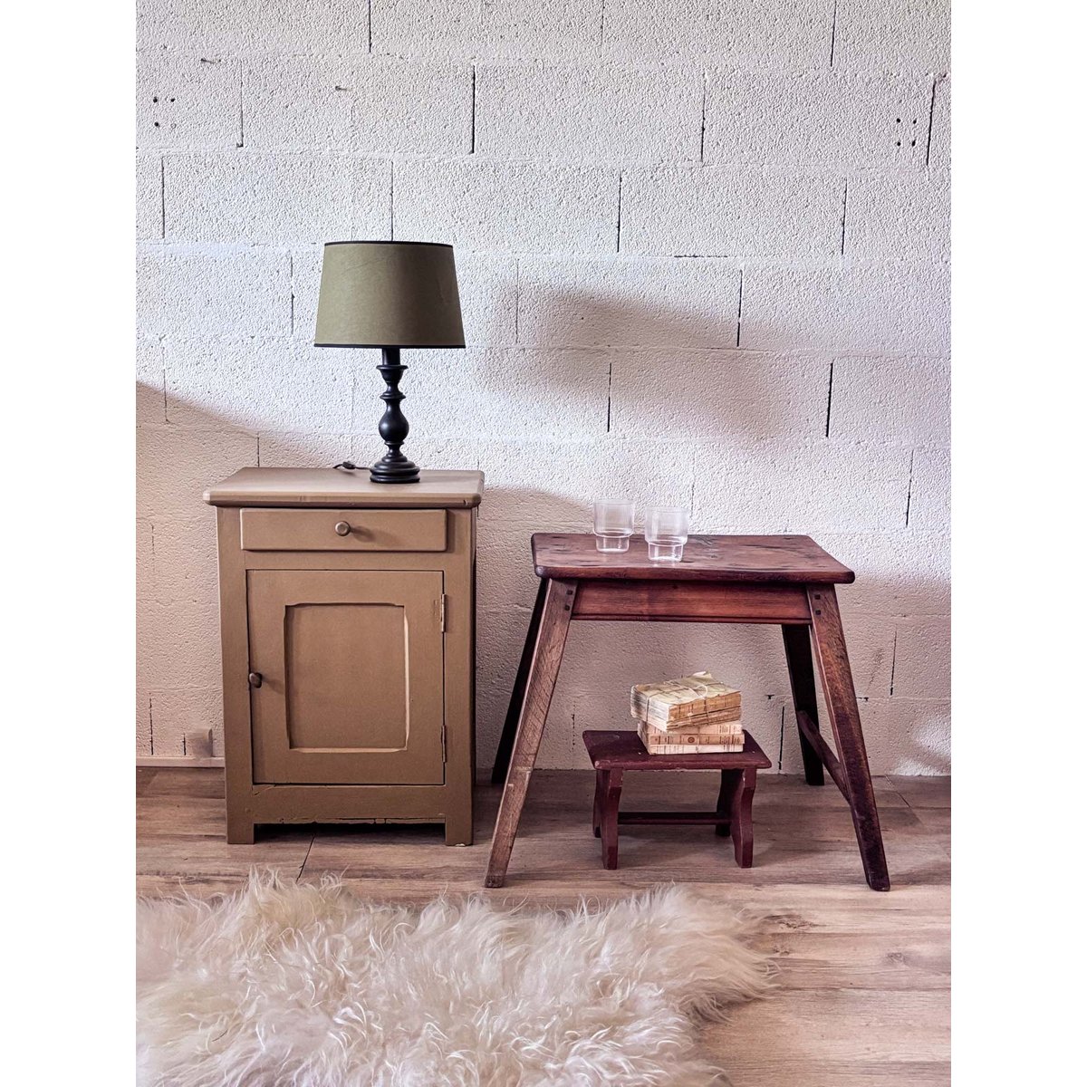 Table d'appoint en bois  Francine N°332 - Bon état bois, DEBONGOUT