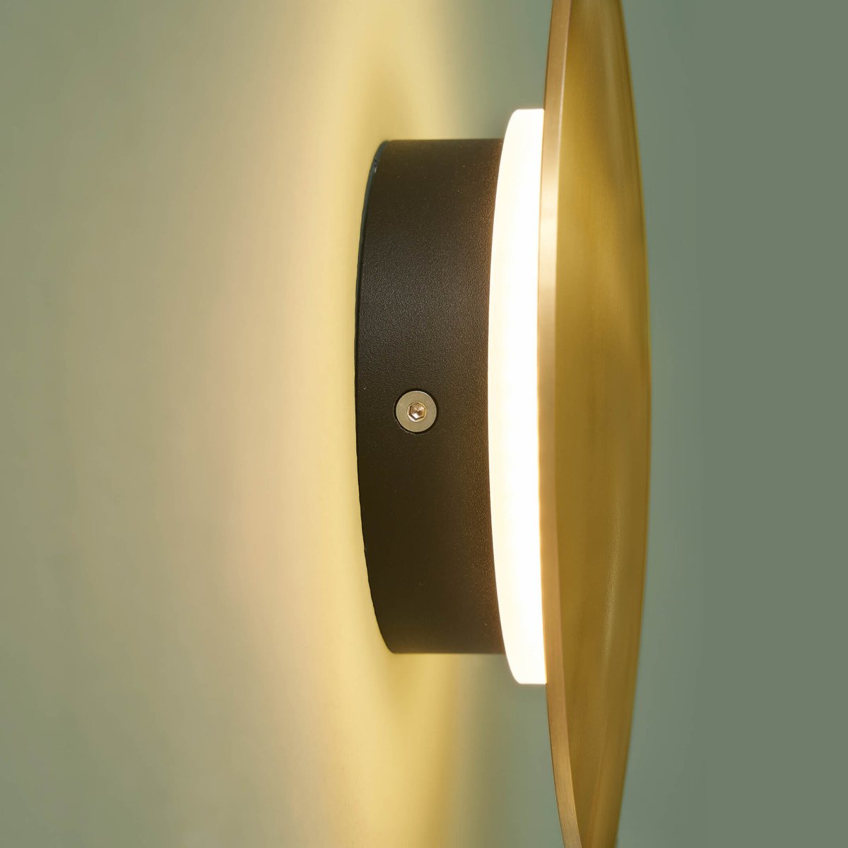 Applique dorée avec LED intégrée - DORÉNIS laiton, KOSILUM