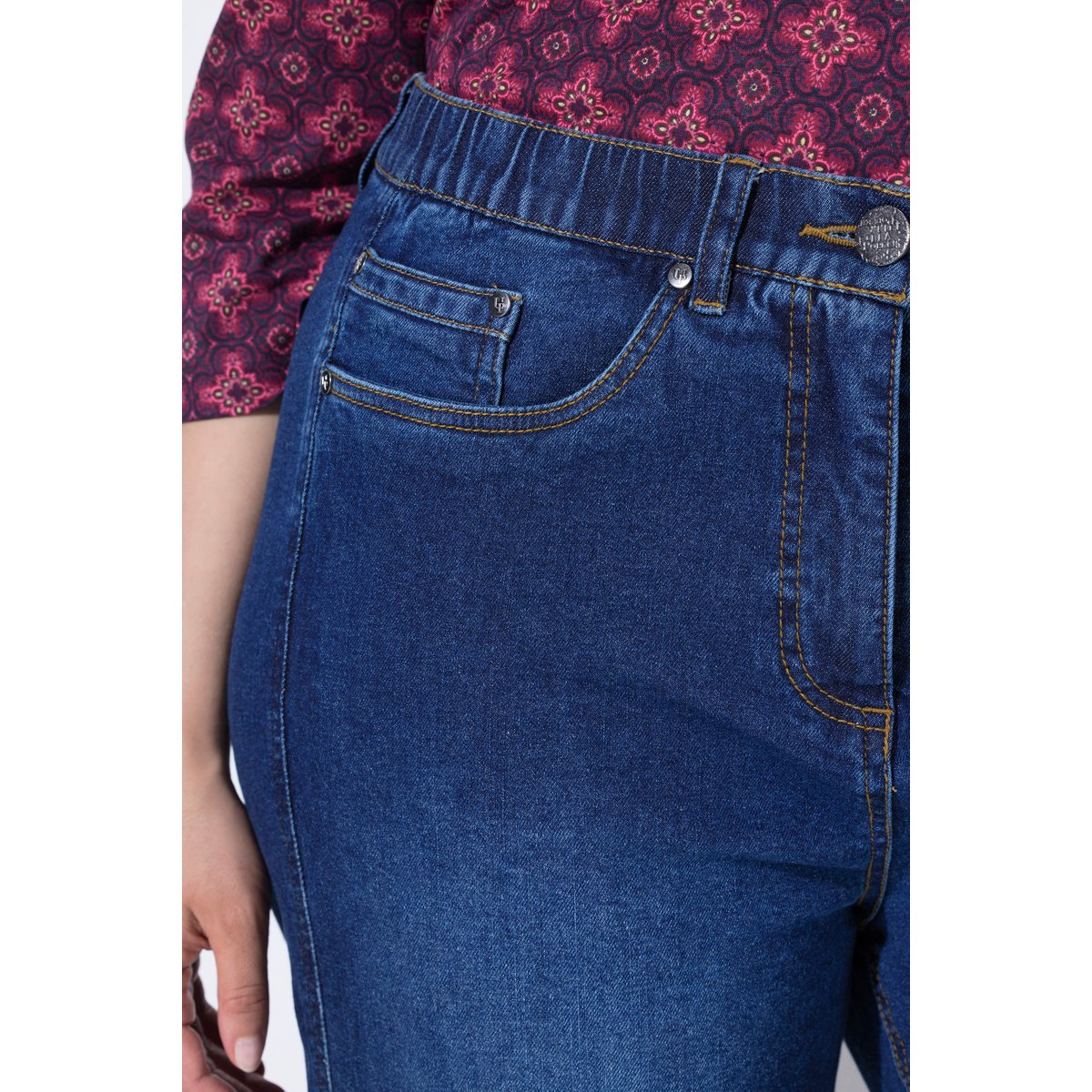Jean Mom en denim extensible jean bleu foncé, ULLA POPKEN
