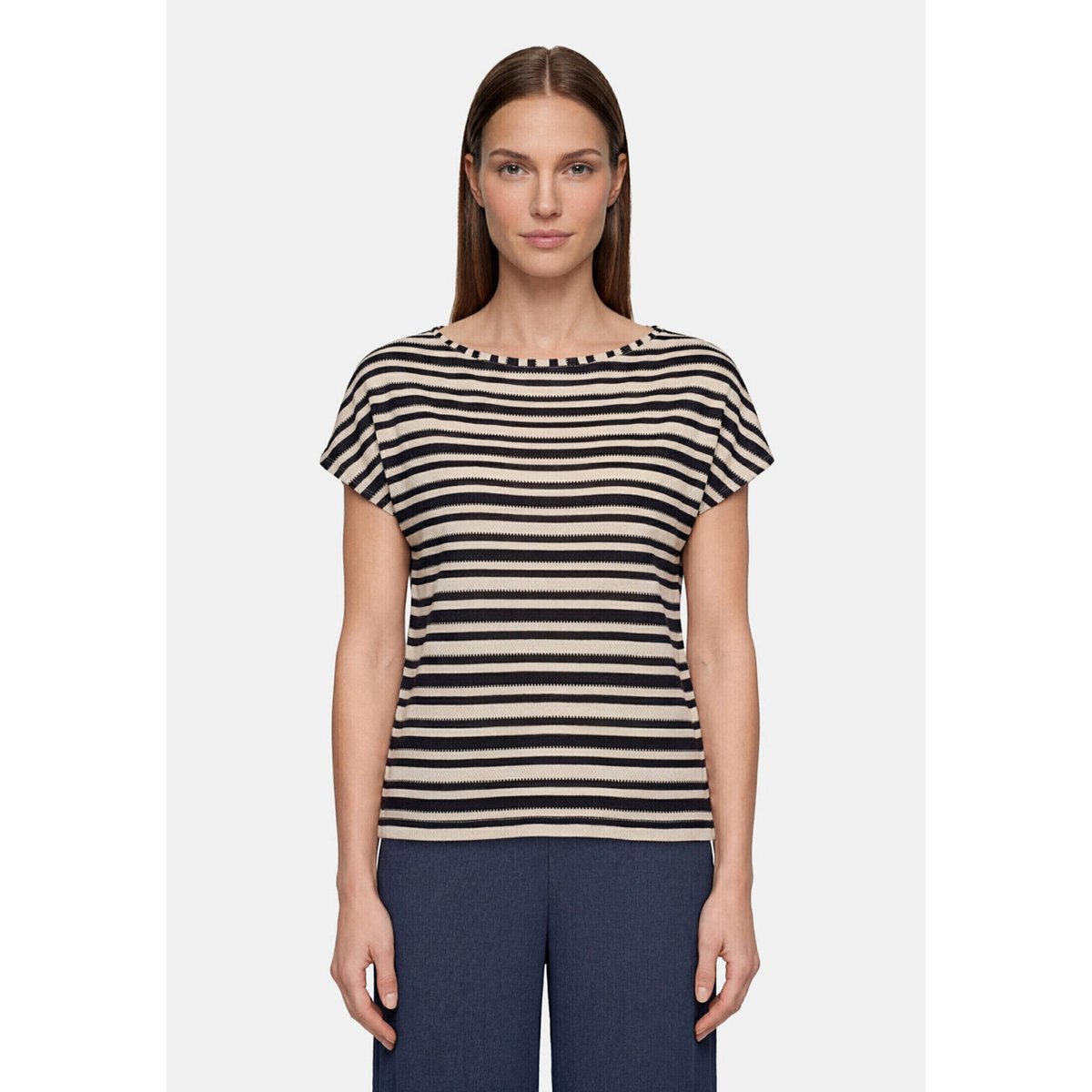 T-shirt à rayures à encolure bateau dark blue/nature, BETTY BARCLAY