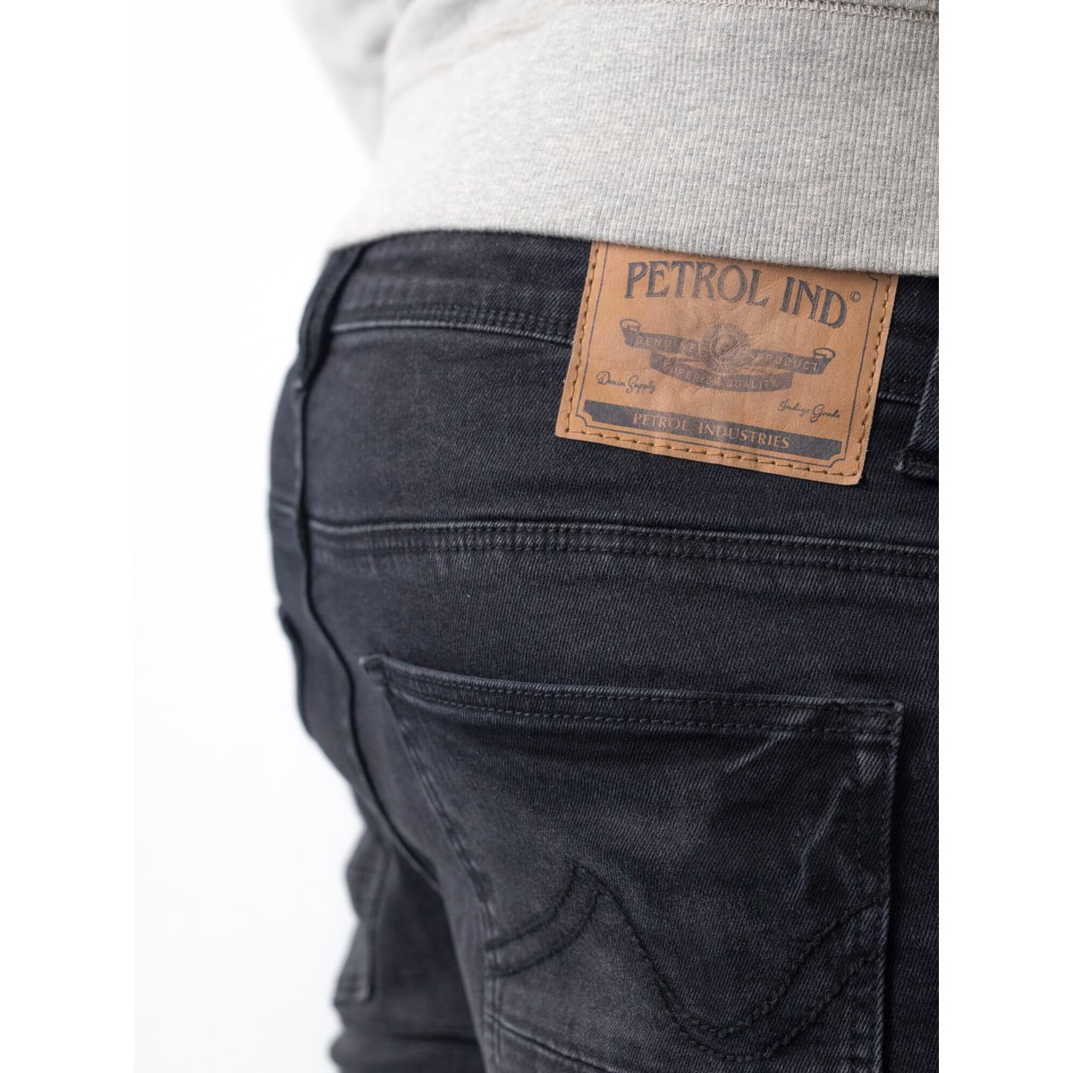 Jean coupe étroite nash noir black-black, PETROL INDUSTRIES