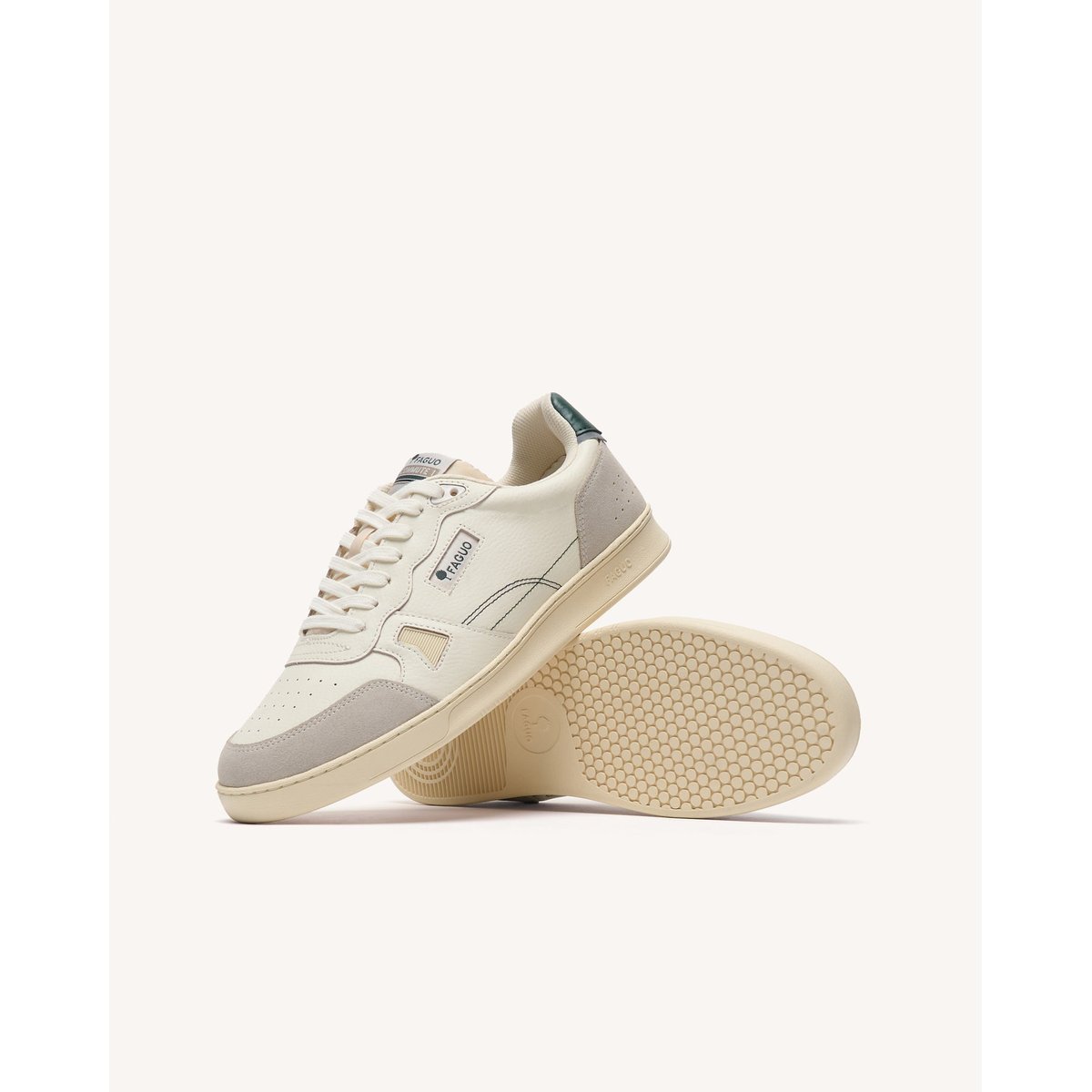 Baskets basses en cuir blanc et vert, FAGUO