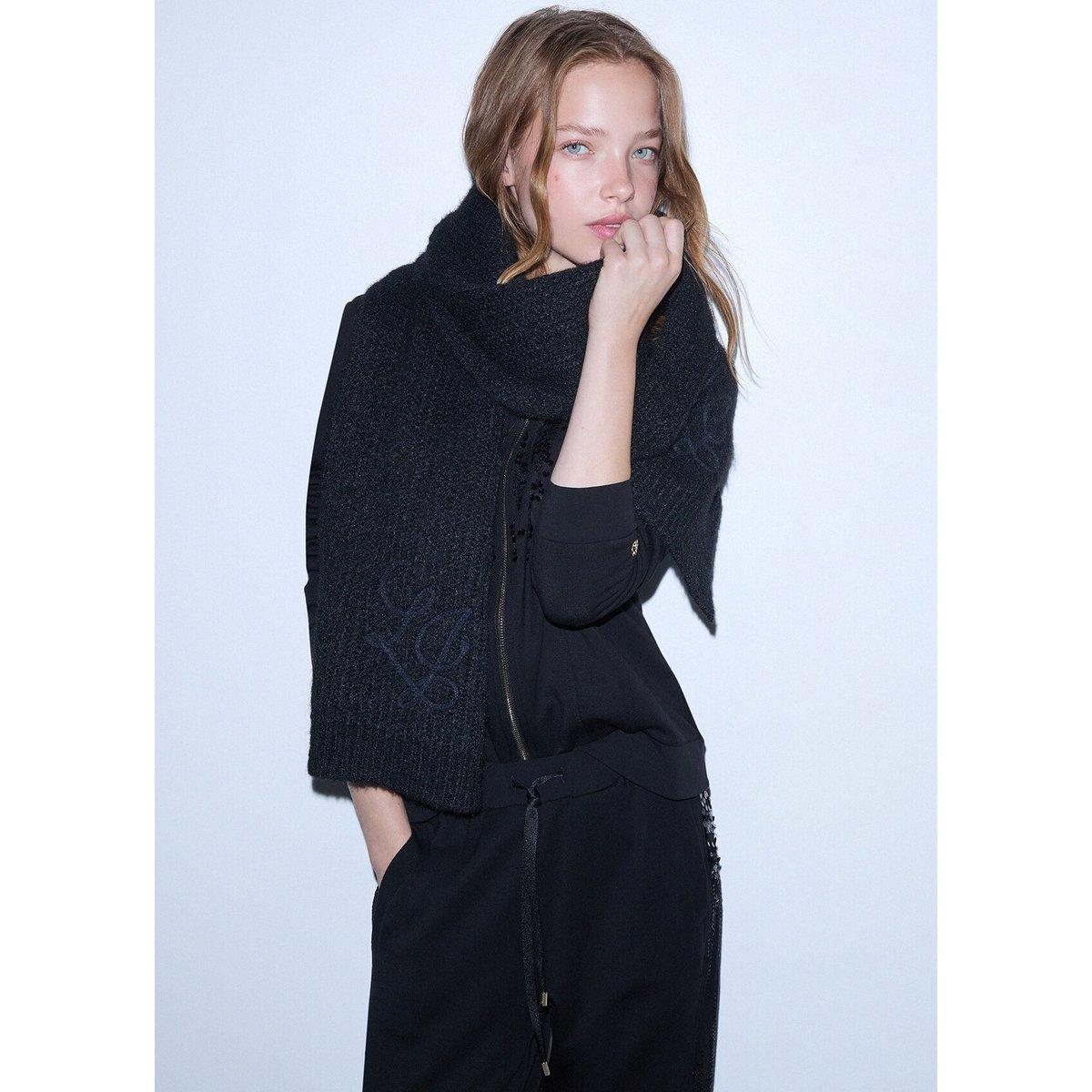 Écharpe en mélange de laine noir, LIU JO