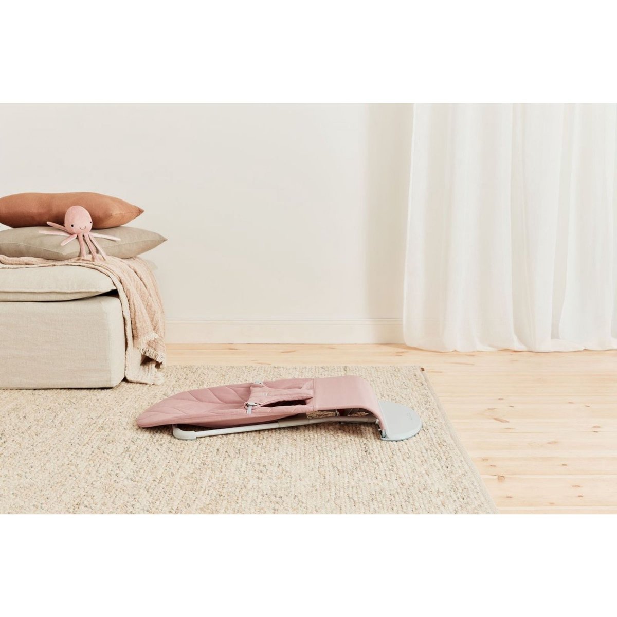 Pack Transat Bliss avec Arche de  jeux rose, BABYBJORN