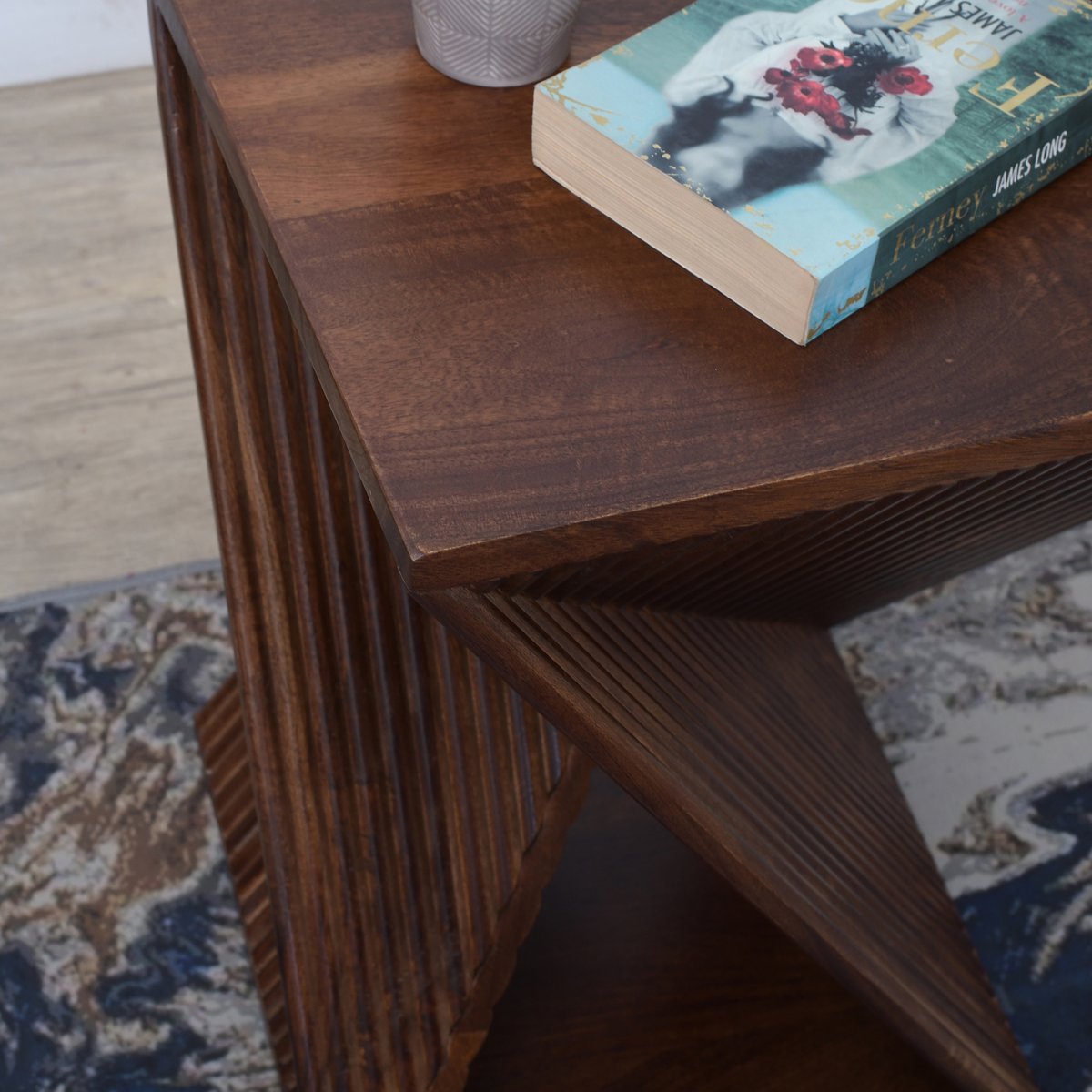 Table d'appoint, bois de manguier foncé, SIMIA noyer, NORDLYS