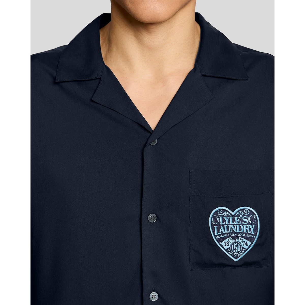 chemise à manches courtes avec logo bleu foncé marine/ craie bleu, LYLE & SCOTT