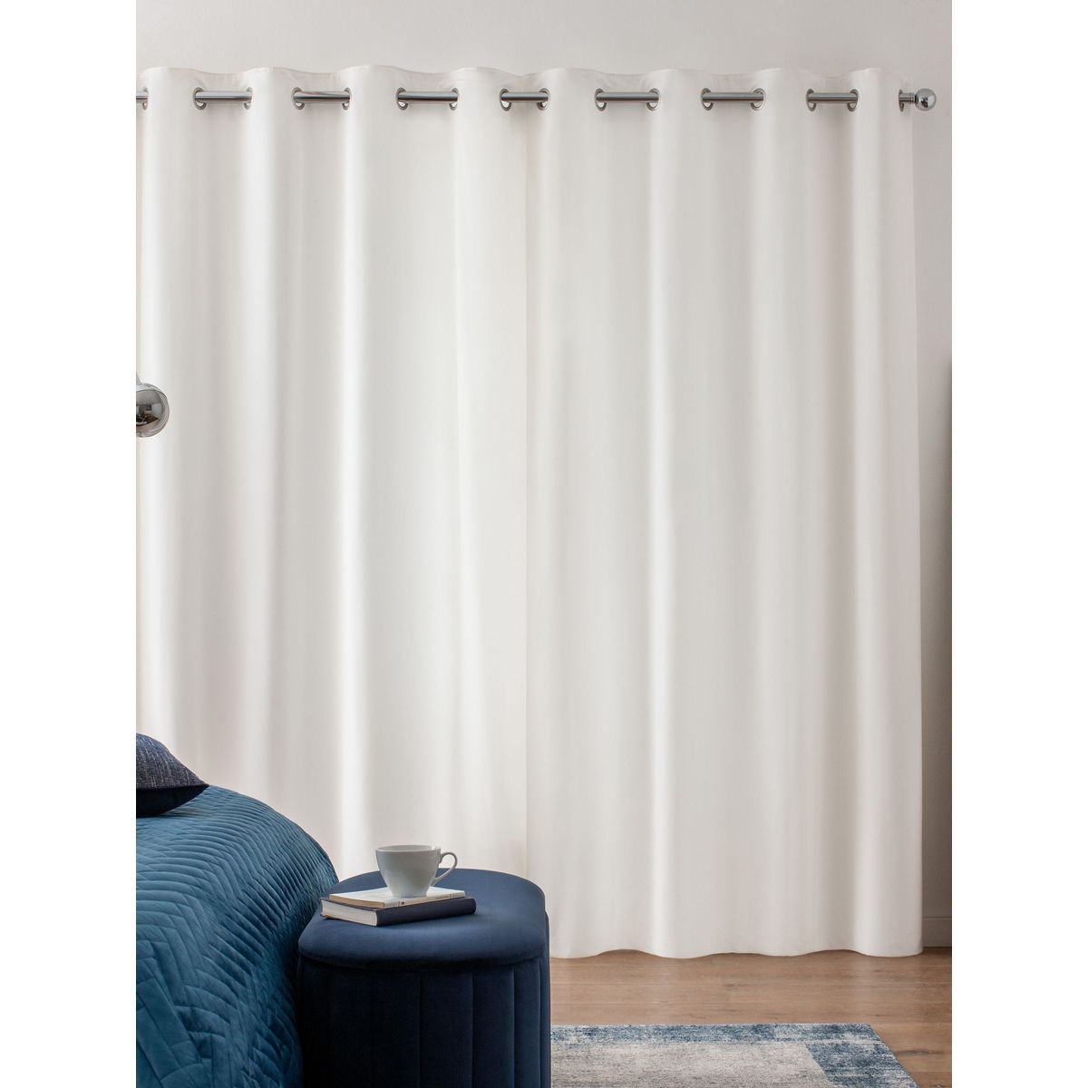 Rideaux à œillets en velours mat blanc, NEXT