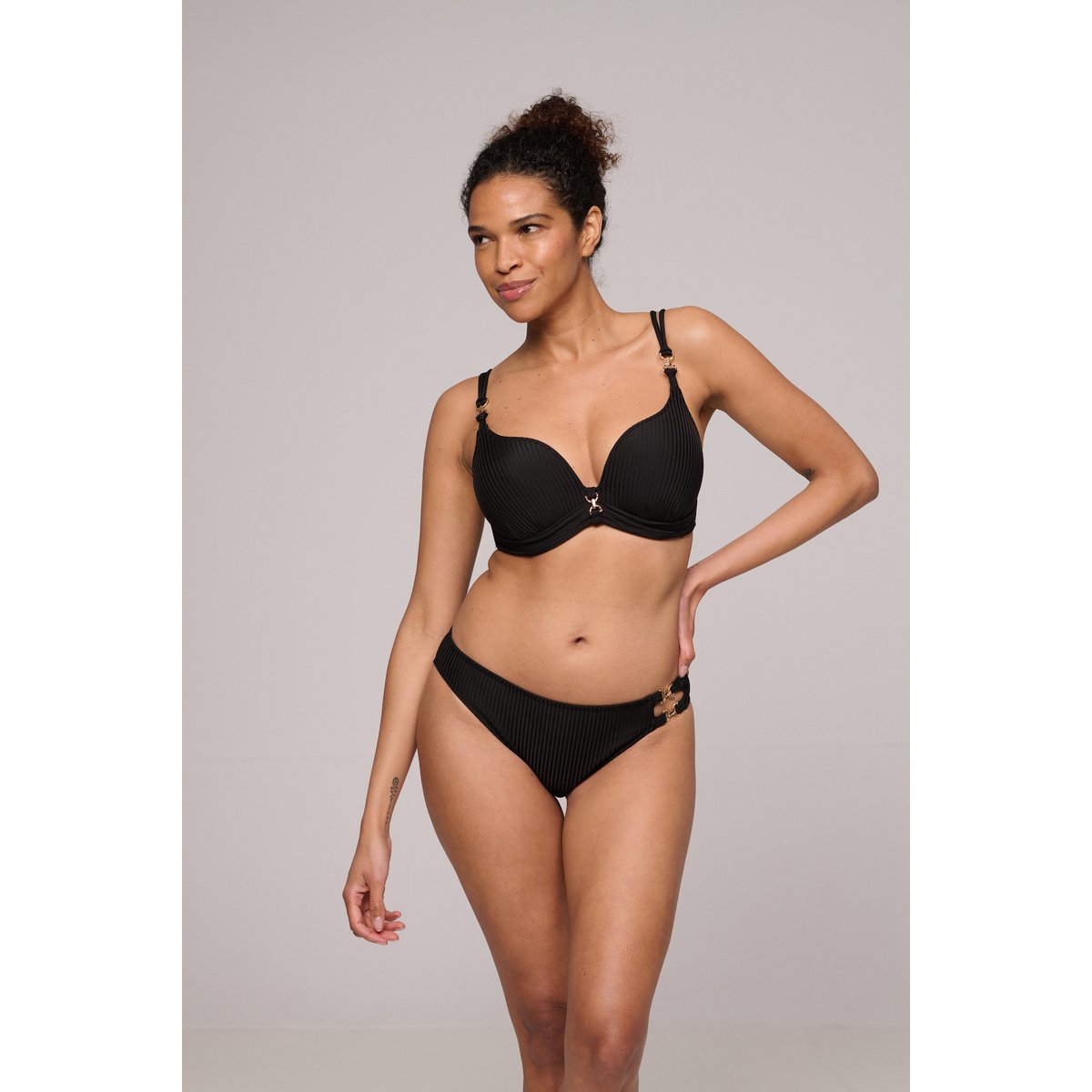 Bikini slip brésilien EMLY noir, MARIE JO