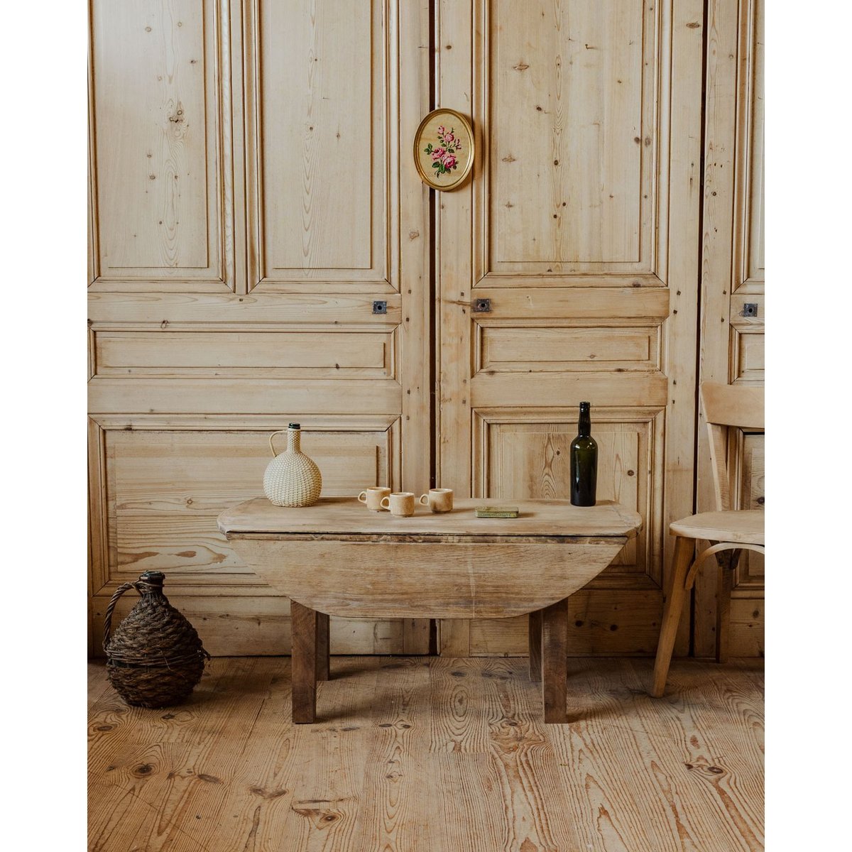 Table basse rustique en bois Léonie N°961 - Bon état bois clair, DEBONGOUT