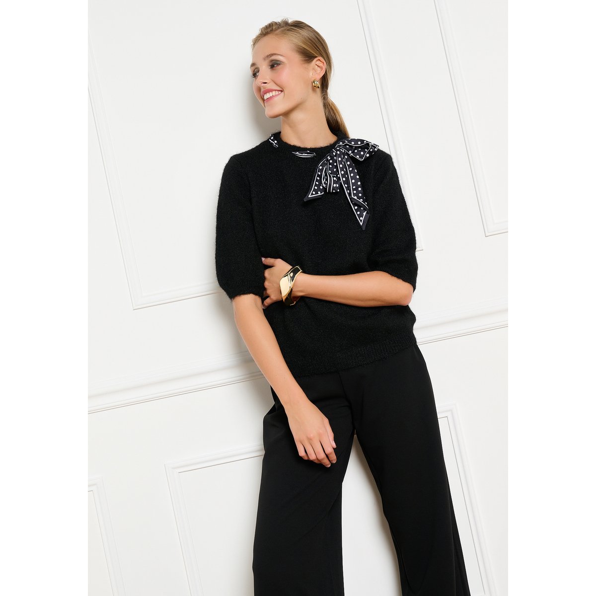 Pull à foulard intégré noir, LOLALIZA