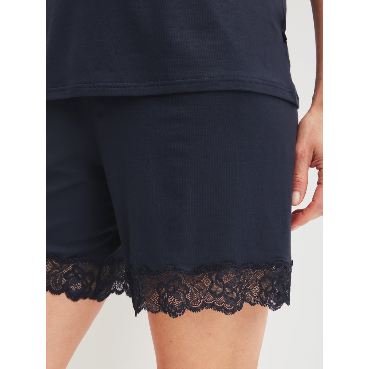 Pyjama court manches courtes Modal ELEGANT DREAMS bleu lapis foncé, CALIDA