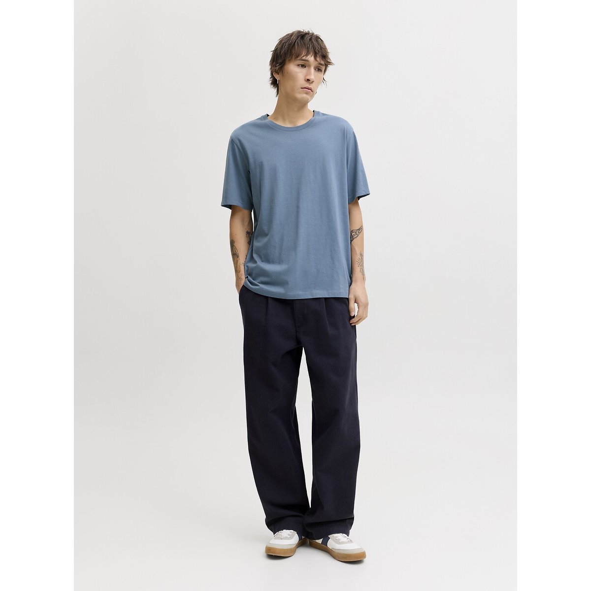 T-shirt col rond en coton bio bleu indigo, JACK & JONES
