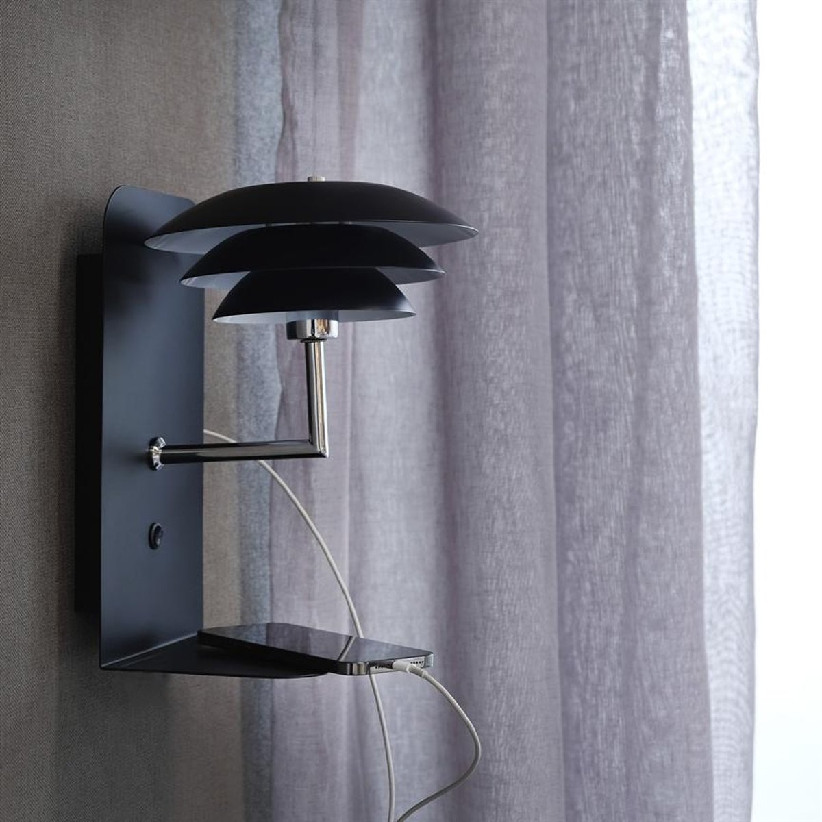 Applique DL20 USB noir, DYBERG LARSEN