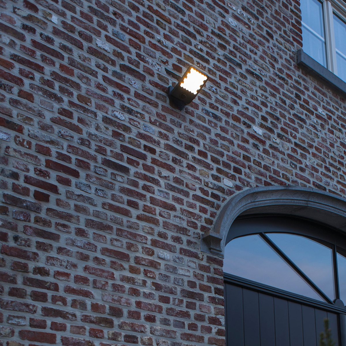 Applique murale secteur ATLANTIS GREY SENSOR LED H12,4cm dark grey, LUMISKY