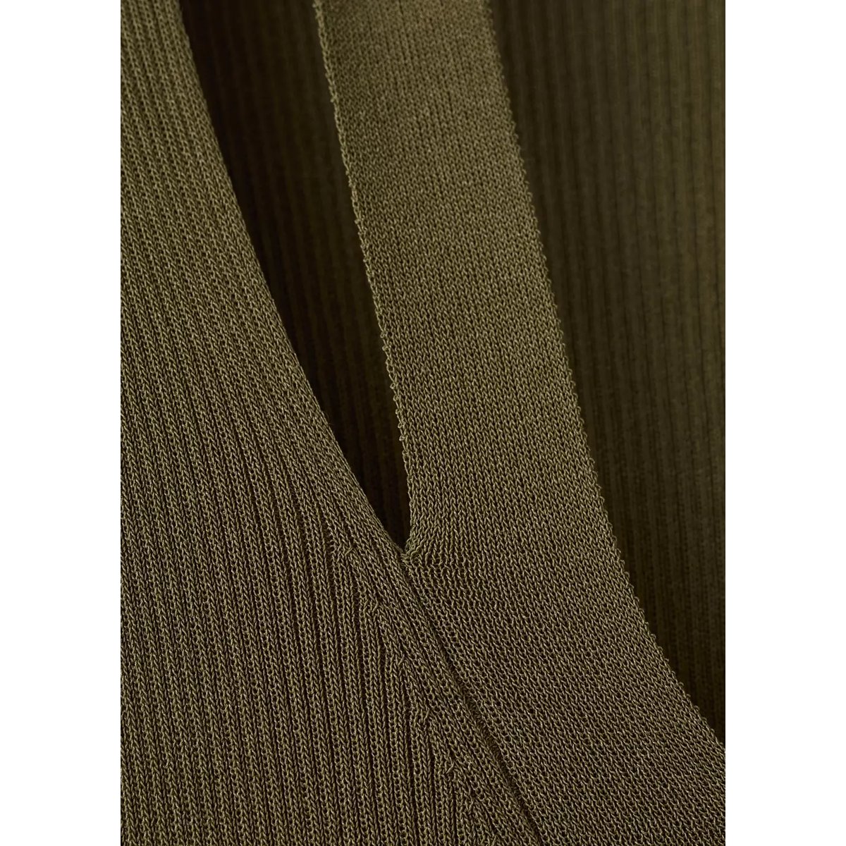 Robe maille fine évasée kaki, MANGO