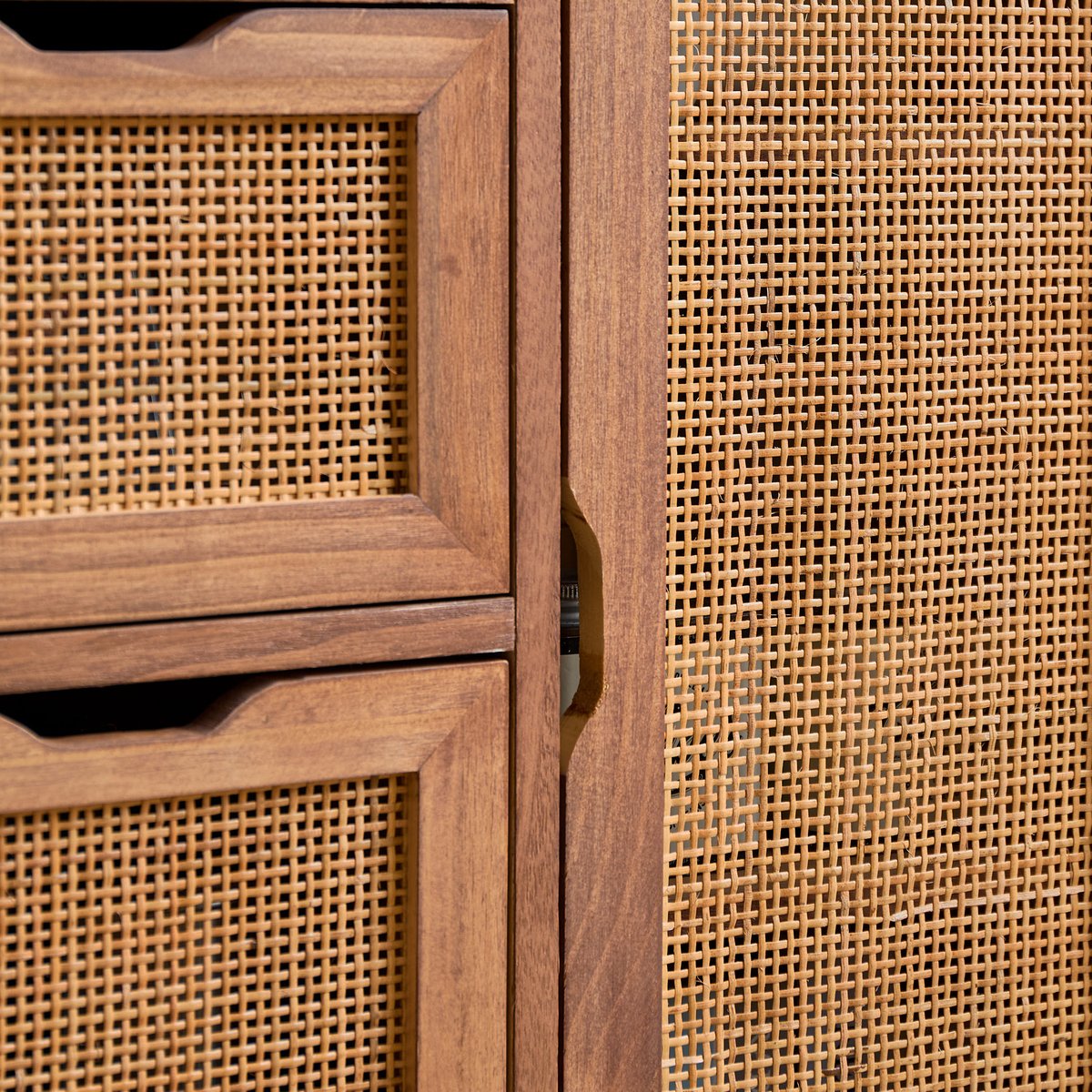 Buffet meuble de rangement, bois de noyer et rotin, KIEL marron, NORDLYS
