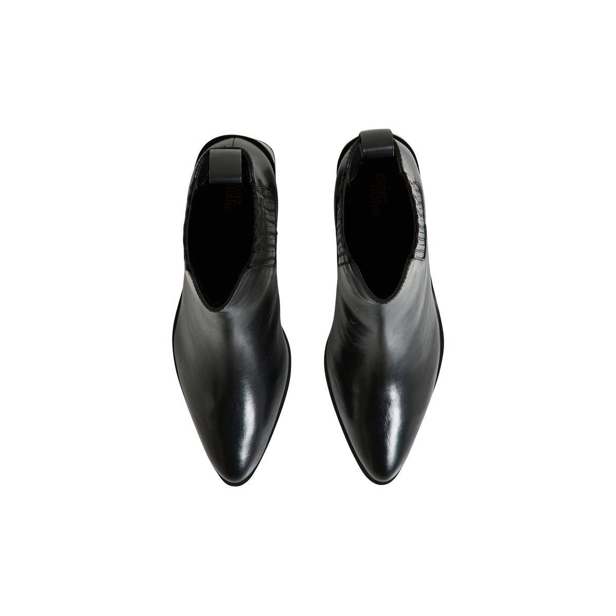 Bottines dessus cuir de vache noir, GRAIN DE MALICE