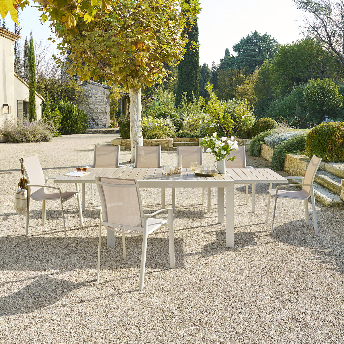 Table de jardin extensible 10 places en aluminium effet bois ÉVASION lin et argile, HESPERIDE