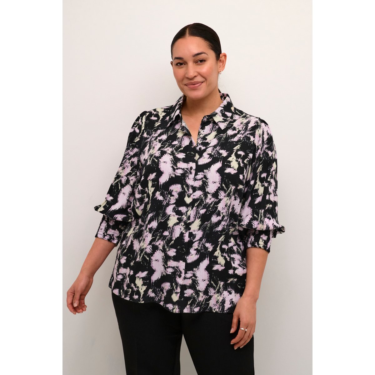 Long sleeved shirt noir/rose graphic strokes, KAFFE CURVE