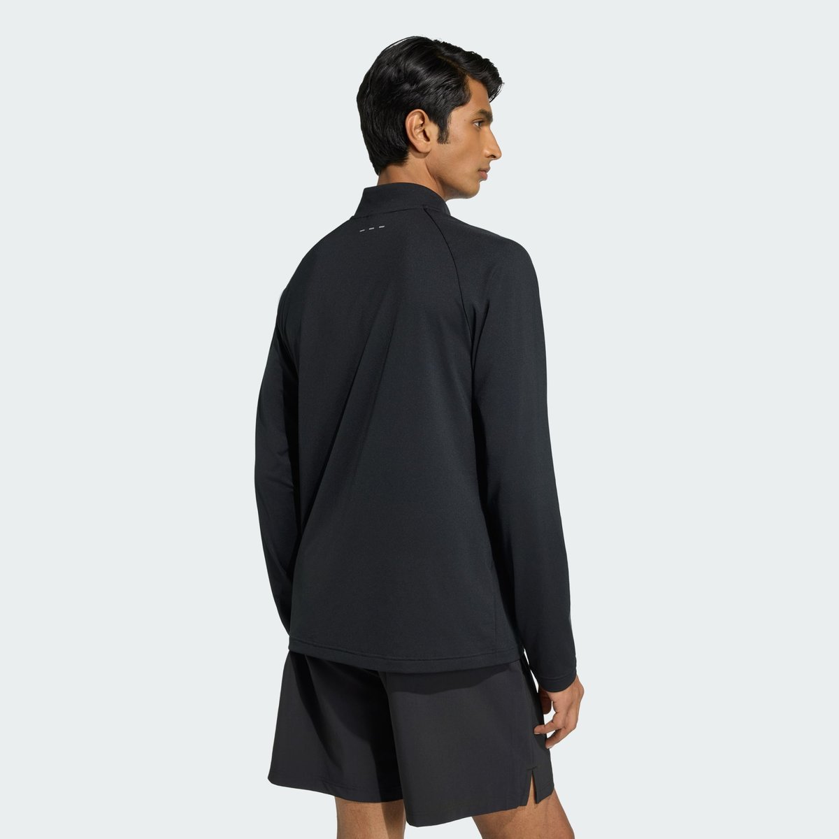 Maillot Zip 1/4 Trèfle Tech Essentials Maillot Zip 1/4 Trèfle Tech Essentials black, adidas Originals