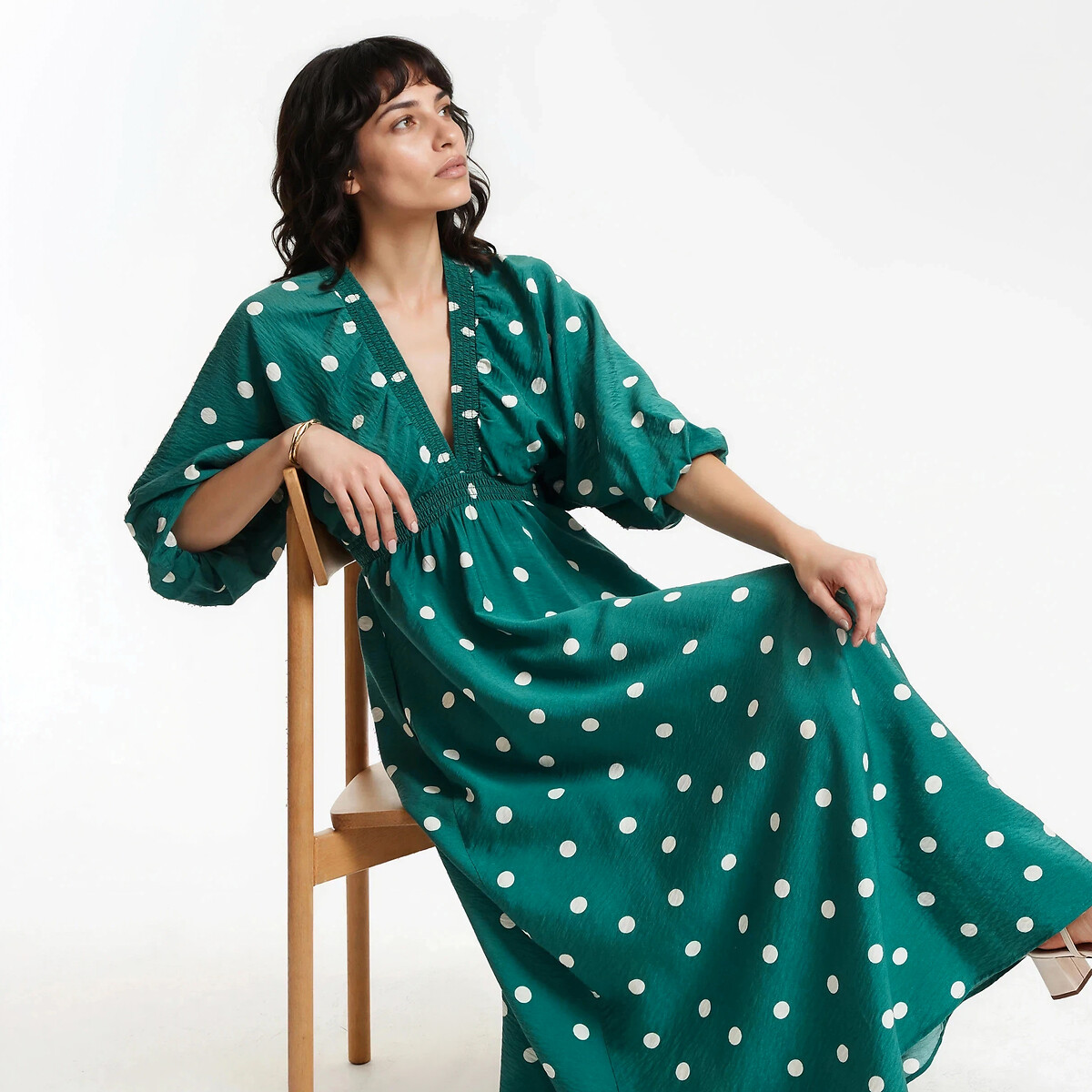 Langes Kleid mit Punkten, V-Ausschnitt, 3/4-Ärmel grün getupft, LA REDOUTE COLLECTIONS