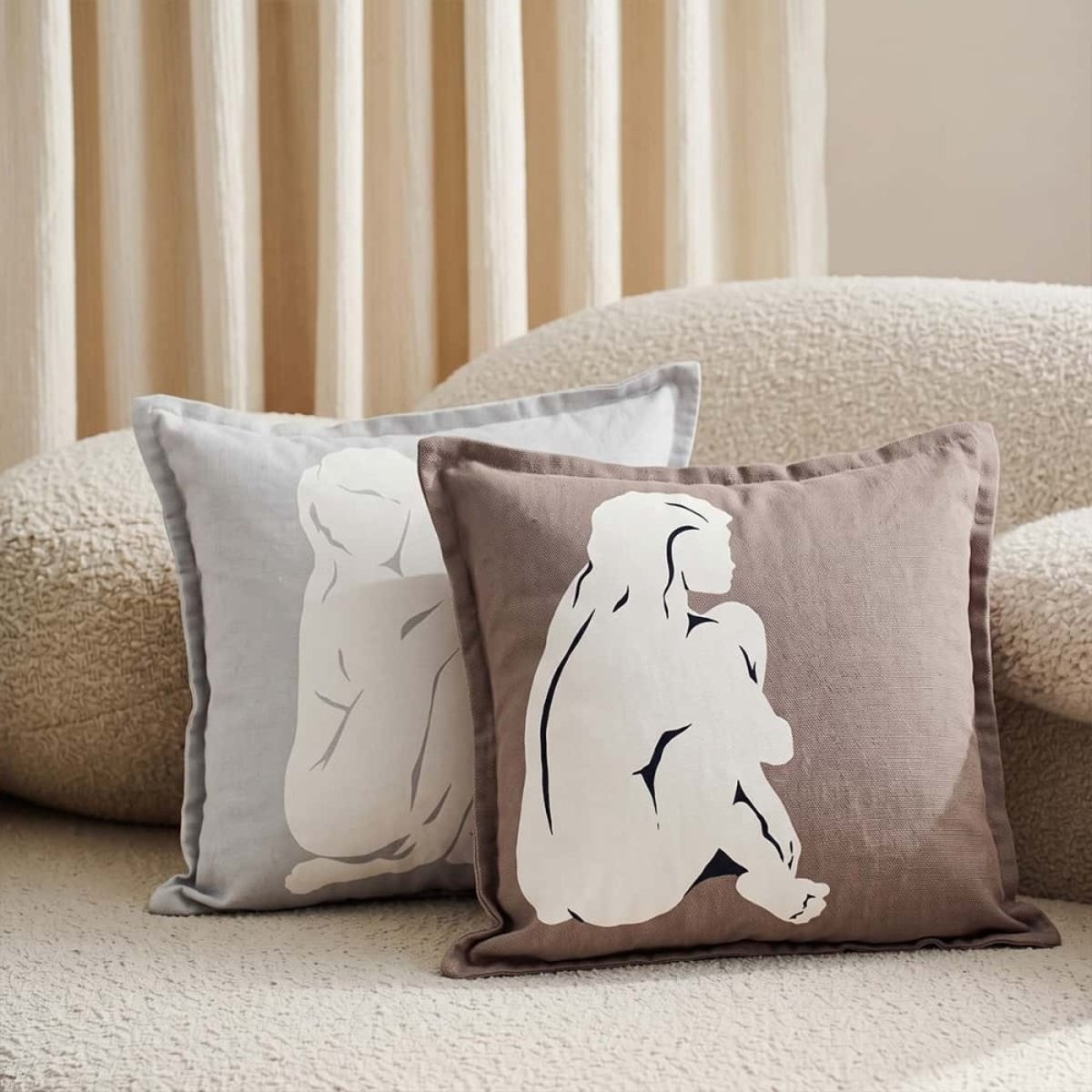 Coussin imprimé femme 40x40cm gris, ORNAMI