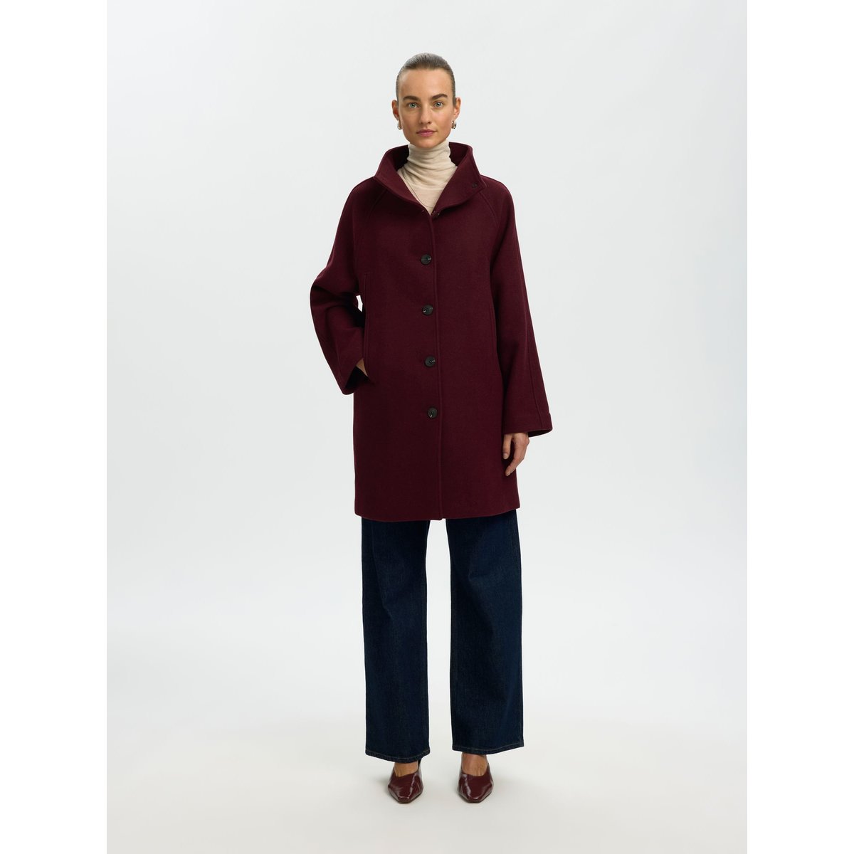 Manteau tawny port, SELECTED