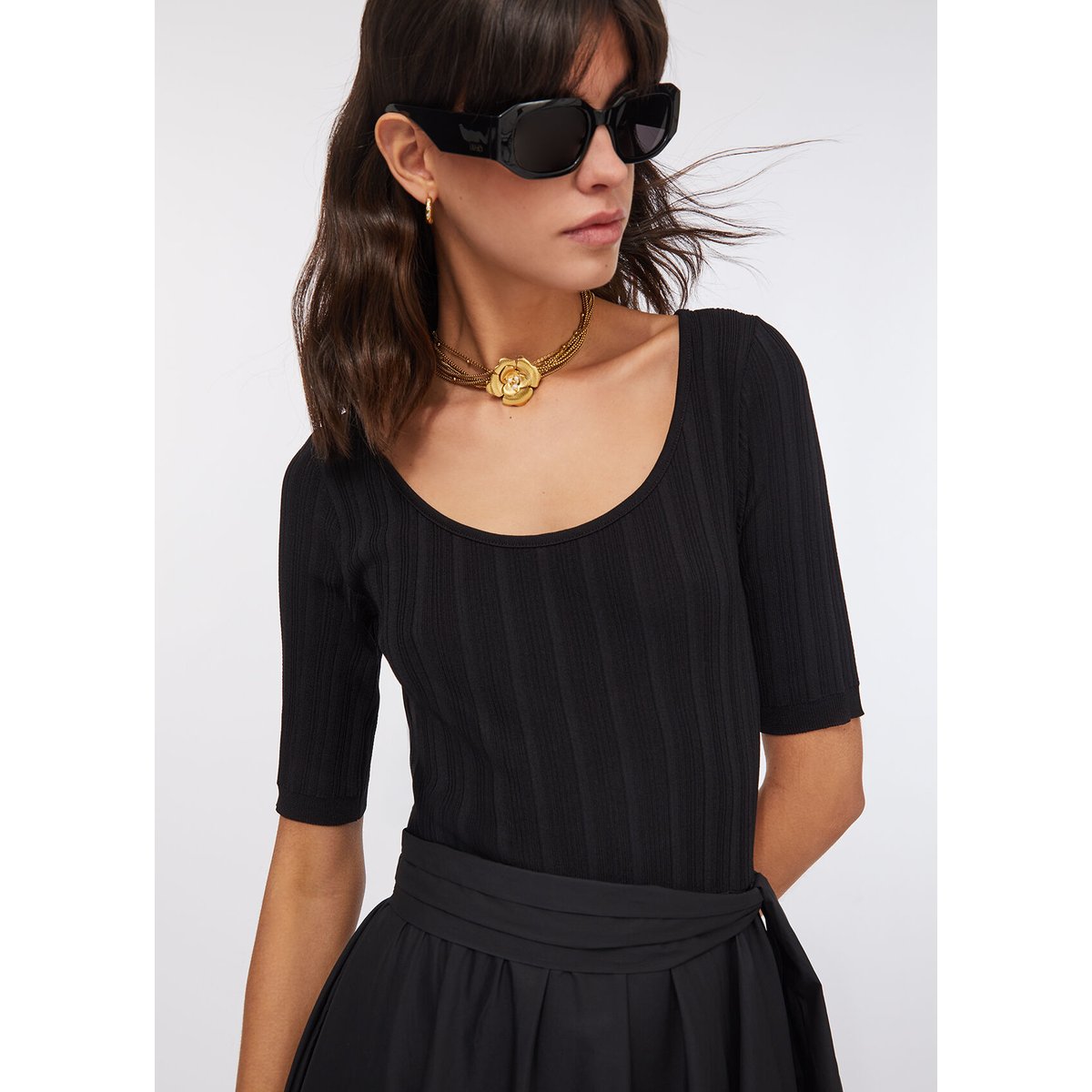 Robe longue en maille avec nœud noir, LIU JO