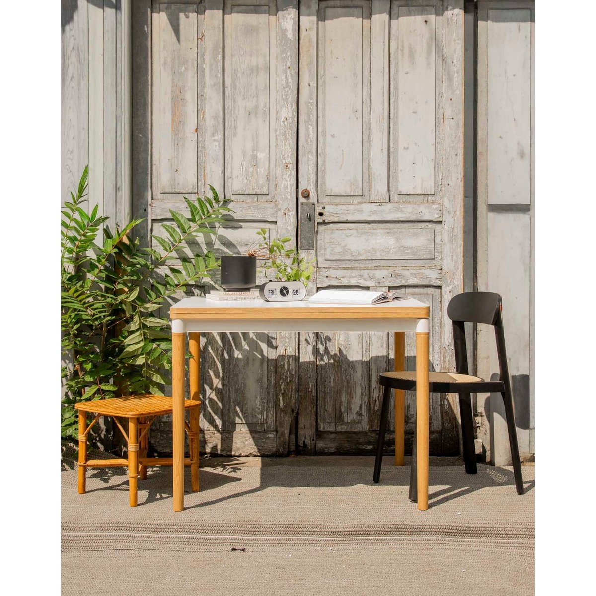 Table à manger modulable Karla N°1223 - Bon état bois clair, DEBONGOUT