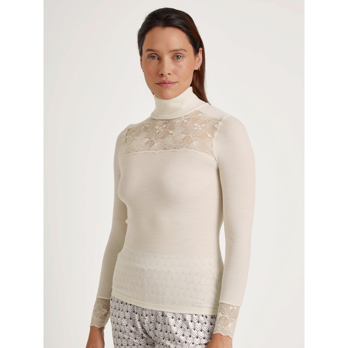 T-shirt à manches longues col roulé en laine et soie manches longues Laine SILKY WOOL GLAM crème de charme, CALIDA