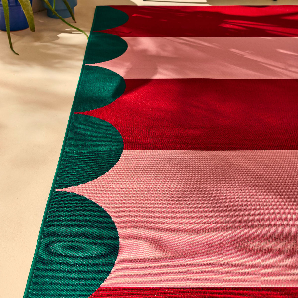 Tapis extérieur festonné AZUR rouge, NAZAR RUGS